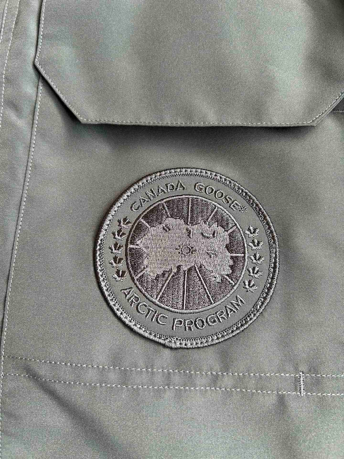 [ Canadagoose -캐나다구스 ]  캐나다구스 익스페디션 패딩