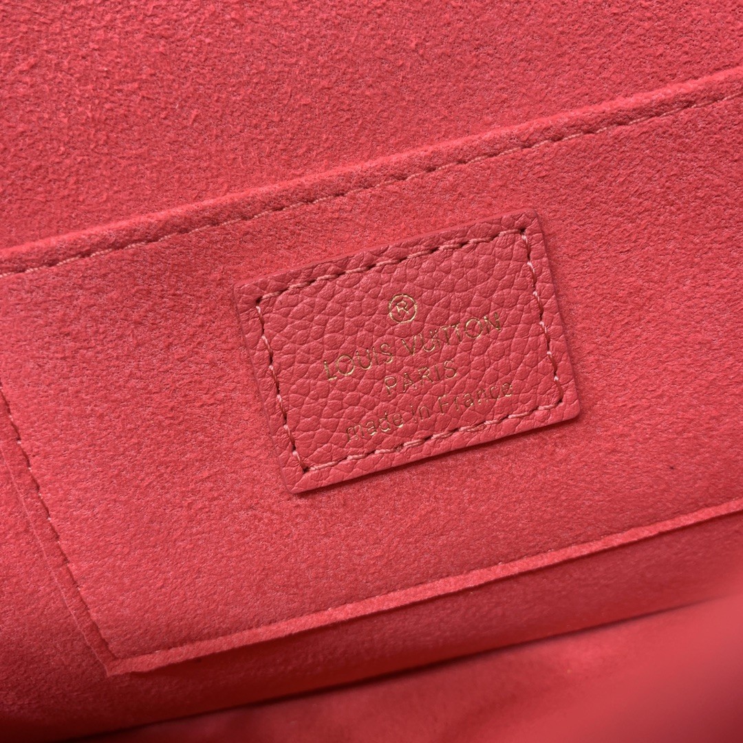 루이비통 LV DAUPHINE 도핀 숄더 백