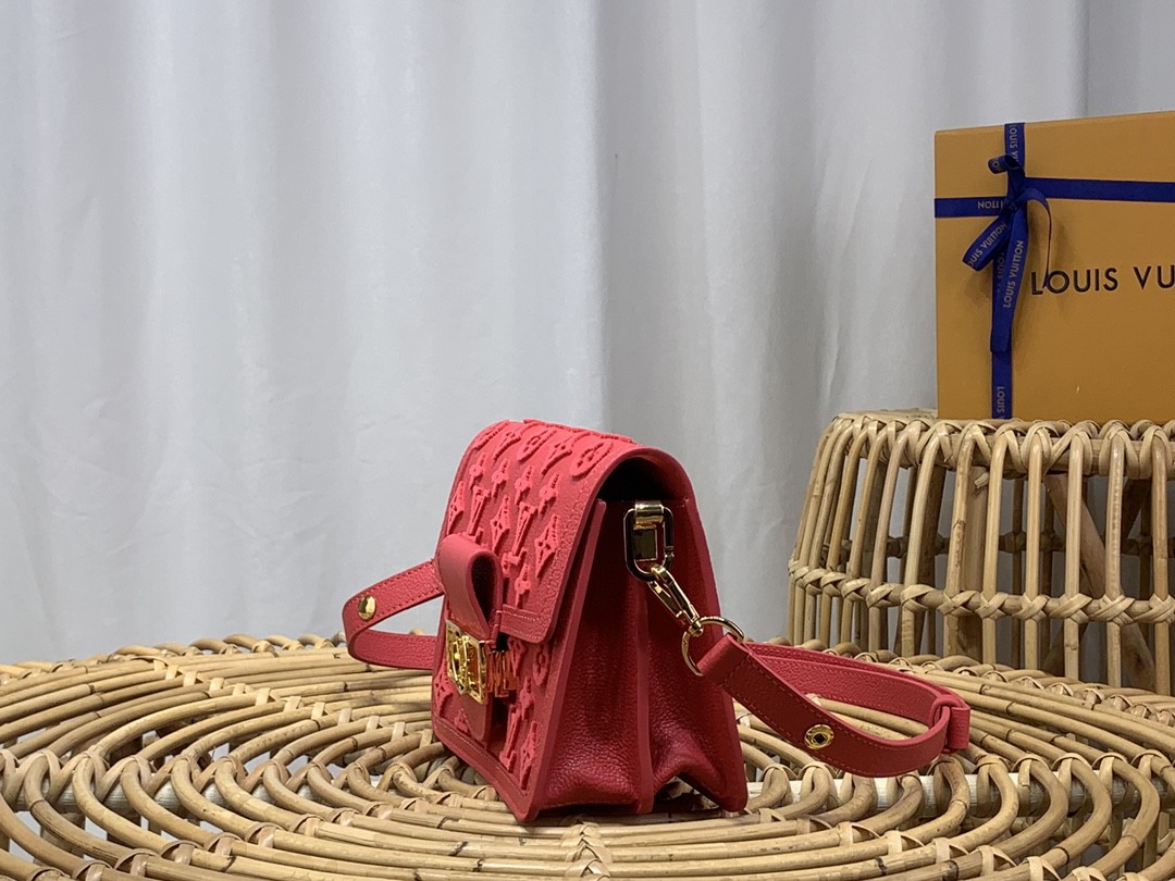 루이비통 LV DAUPHINE 도핀 숄더 백