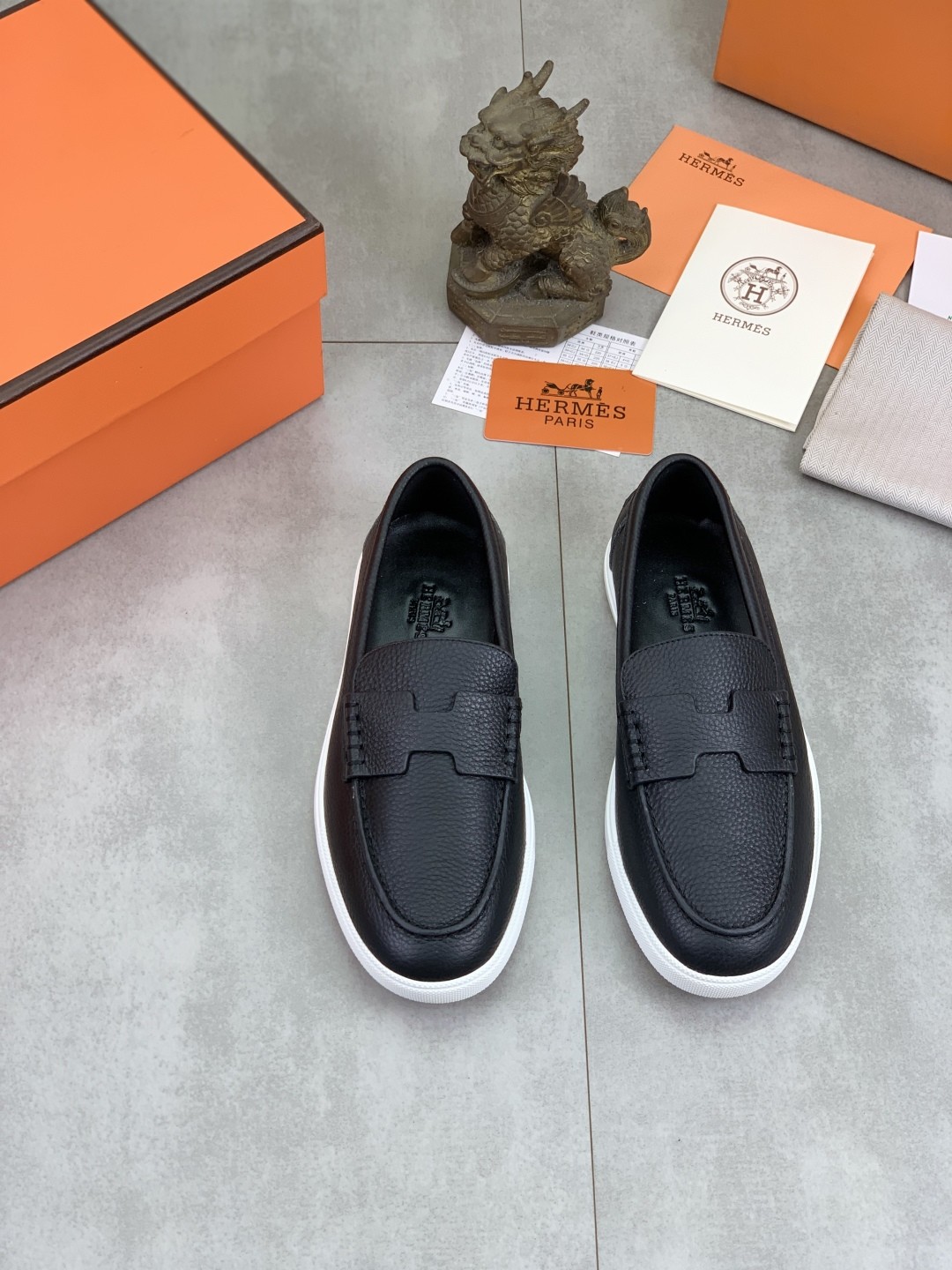 [HERMES-에르메스]  에르메스 컴포트 가죽 로퍼
