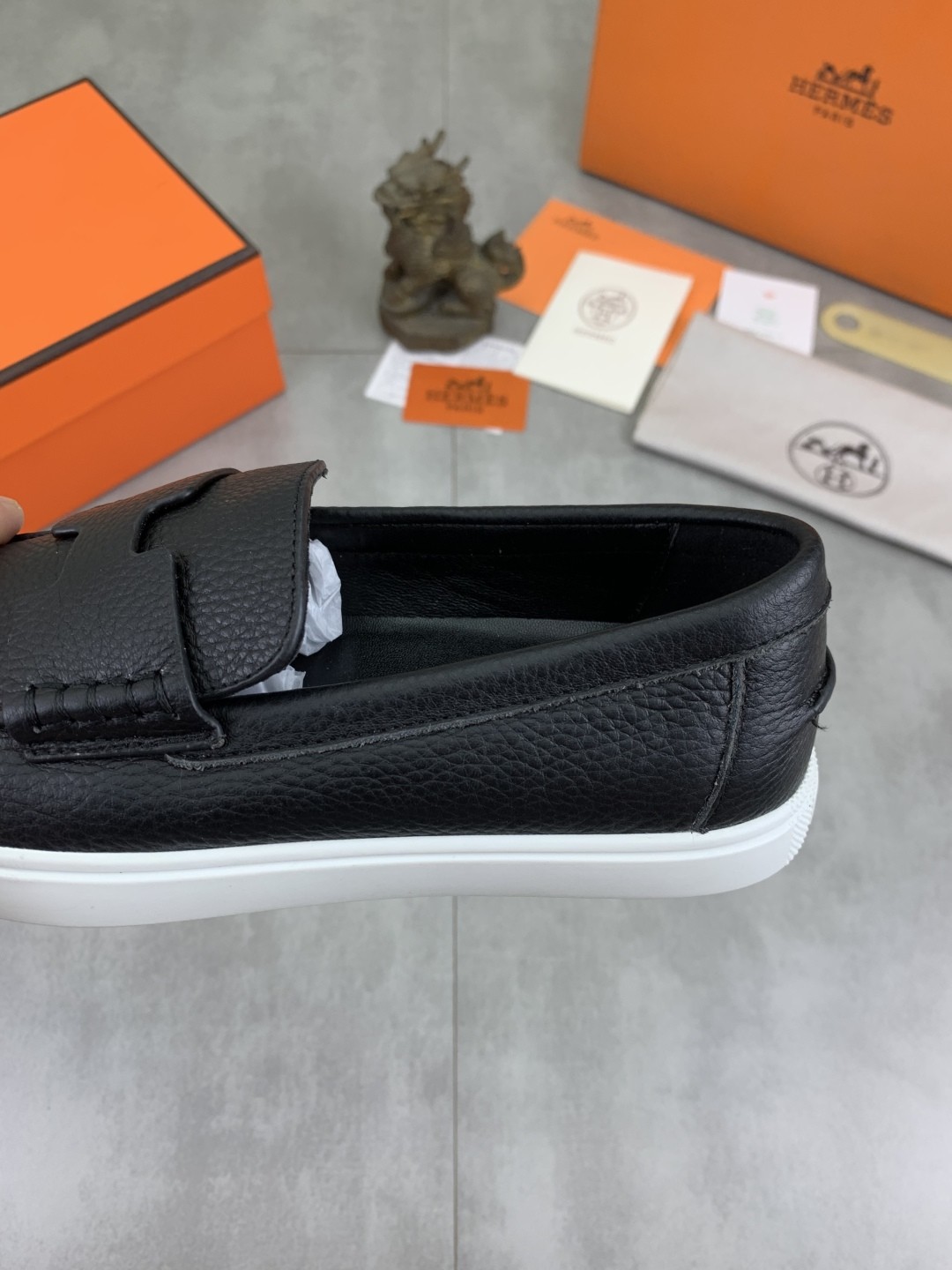 [HERMES-에르메스]  에르메스 컴포트 가죽 로퍼