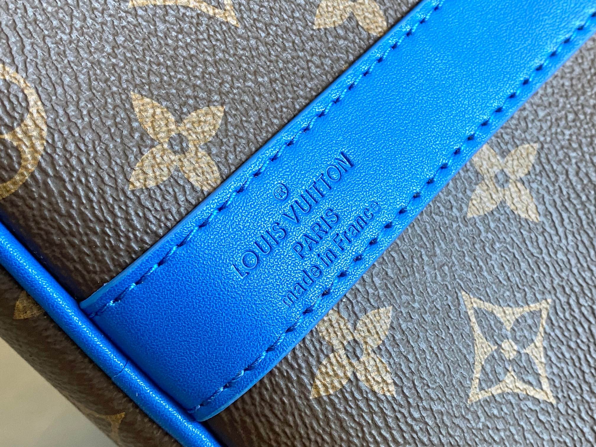 [LOUIS VUITTON-루이비통]  루이비통 모노그램 키폴 반둘리에 50  M46772