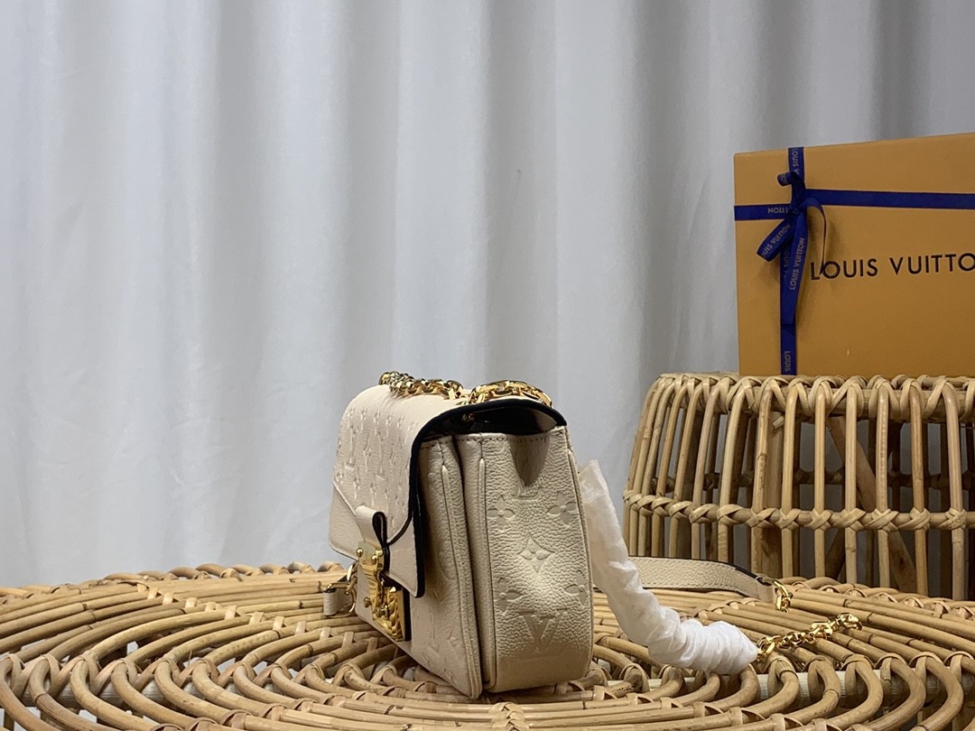 루이비통 LV Marceau 숄더 백