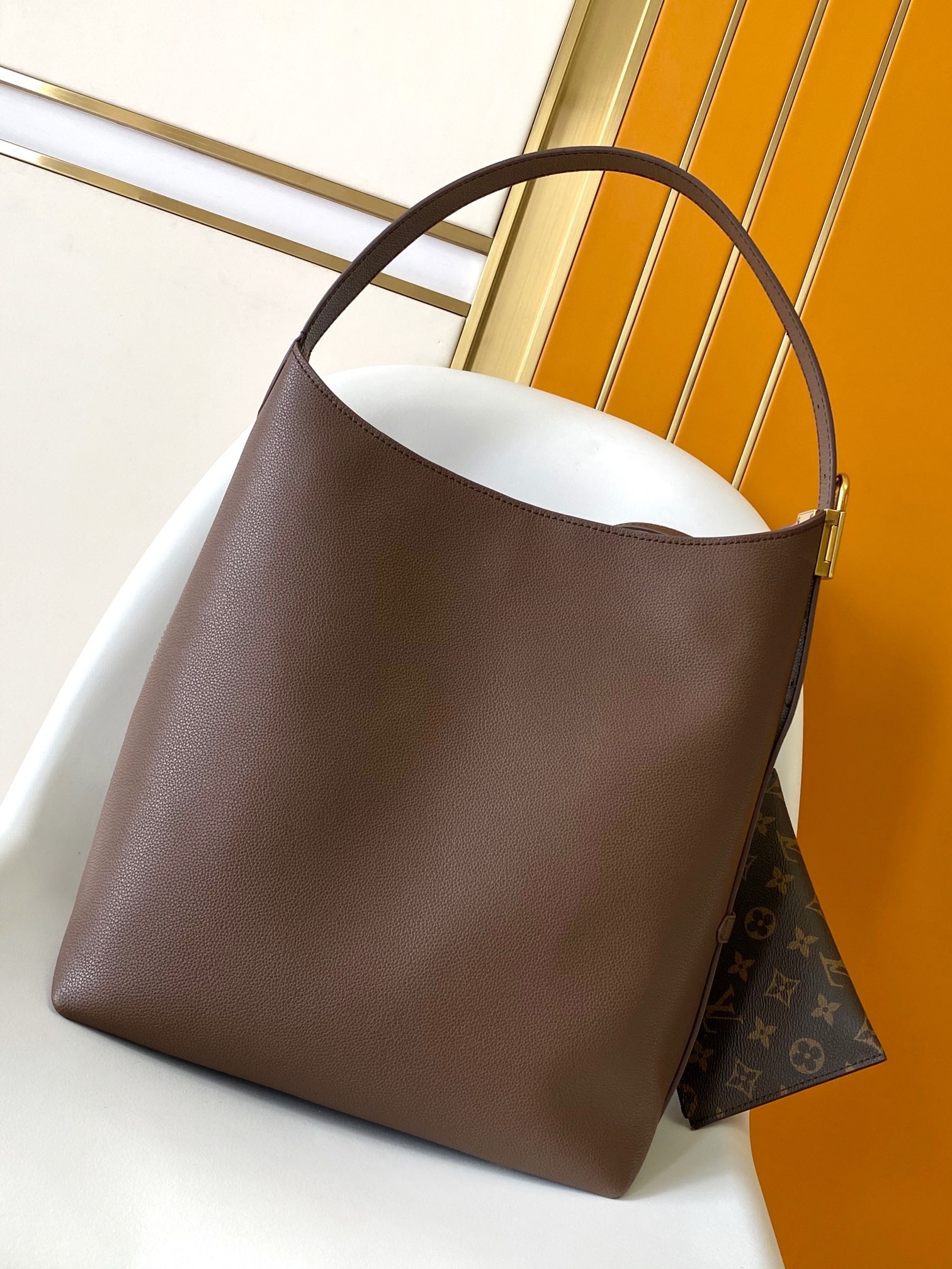 [LOUIS VUITTON-루이비통] 루이비통 로우 키 호보 M12982