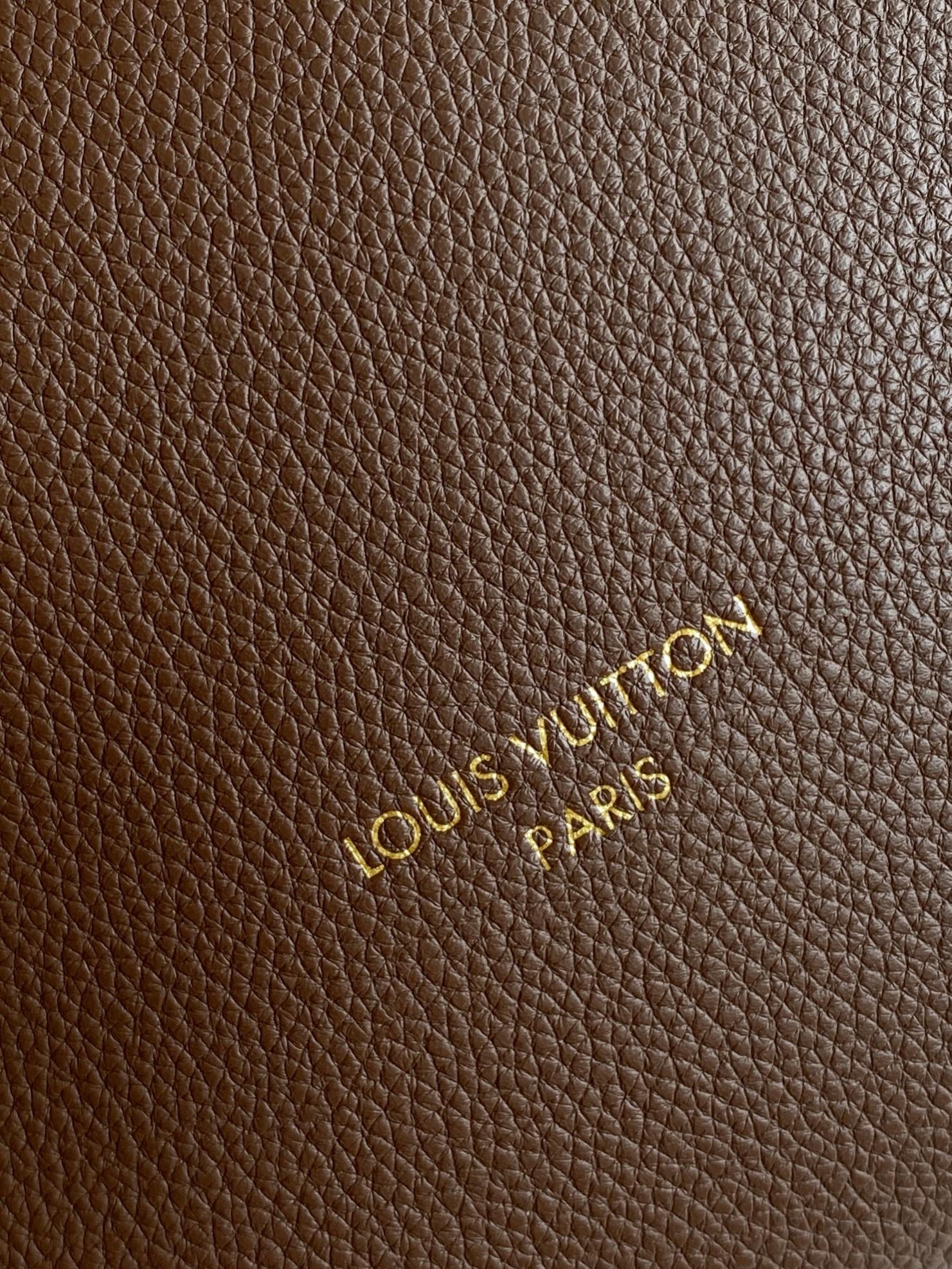 [LOUIS VUITTON-루이비통] 루이비통 로우 키 호보 M12982