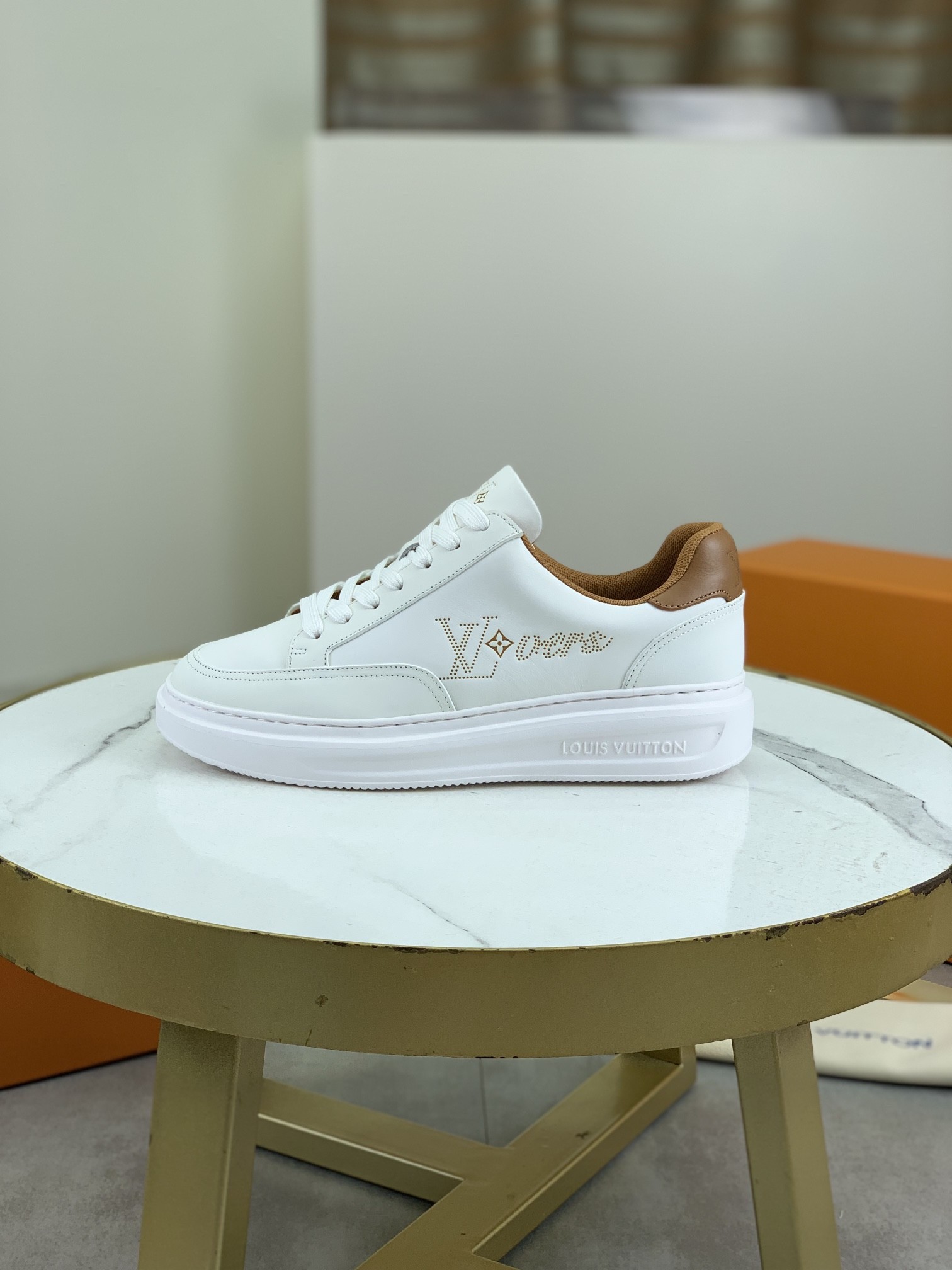 [LOUIS VUITTON-루이비통] 루이비통 스니커즈 0313 남성