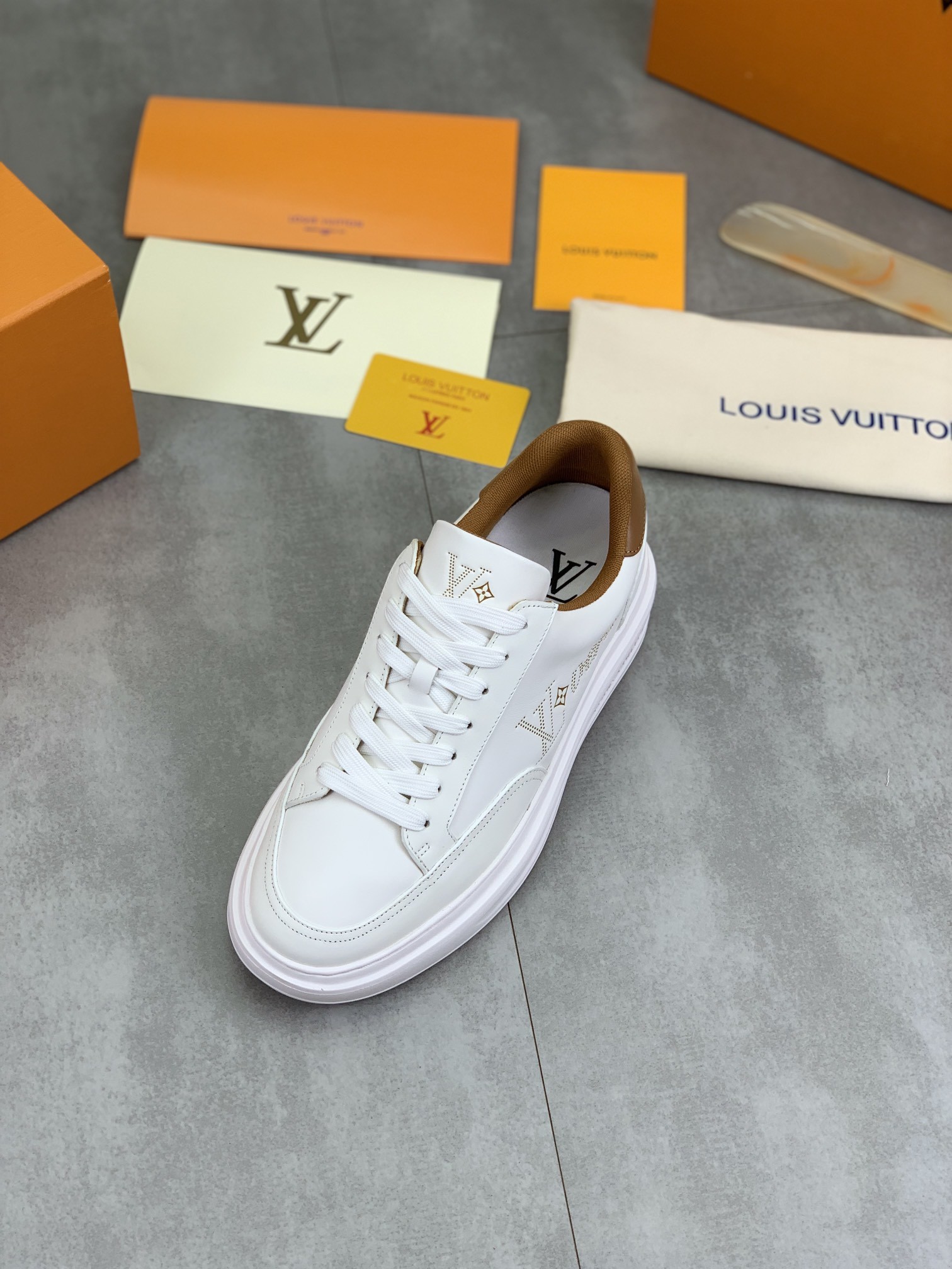 [LOUIS VUITTON-루이비통] 루이비통 스니커즈 0313 남성