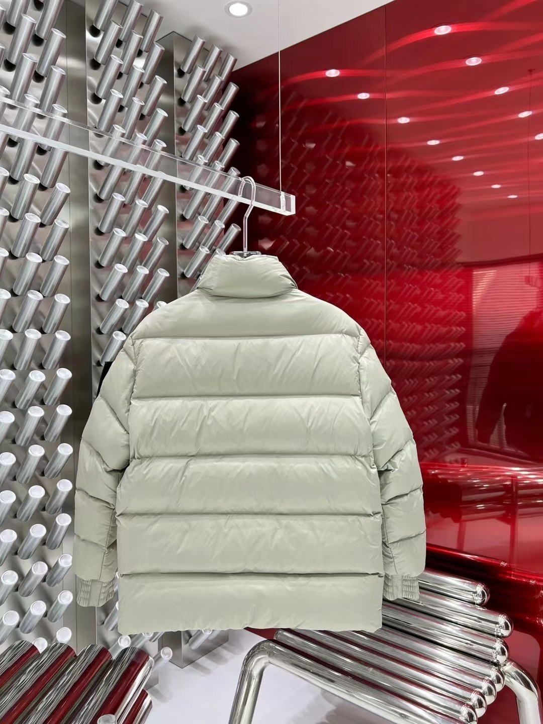 [Moose knuckles -무스너클 ]  무스너클 다운 패딩 자켓 카키