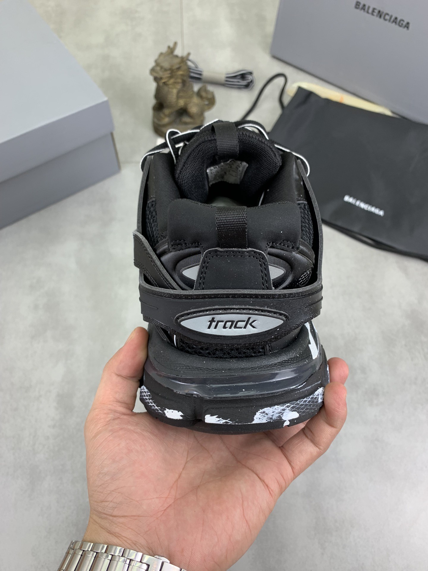 [BALENCIAGA-발렌시아가] 발렌시아가 로고 레터링 트랙 스니커즈