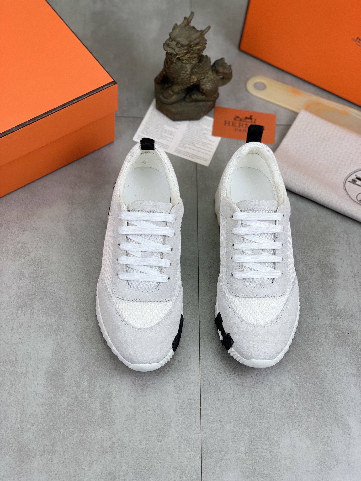 [HERMES-에르메스] 에르메스  바운싱 스니커즈  남여공용