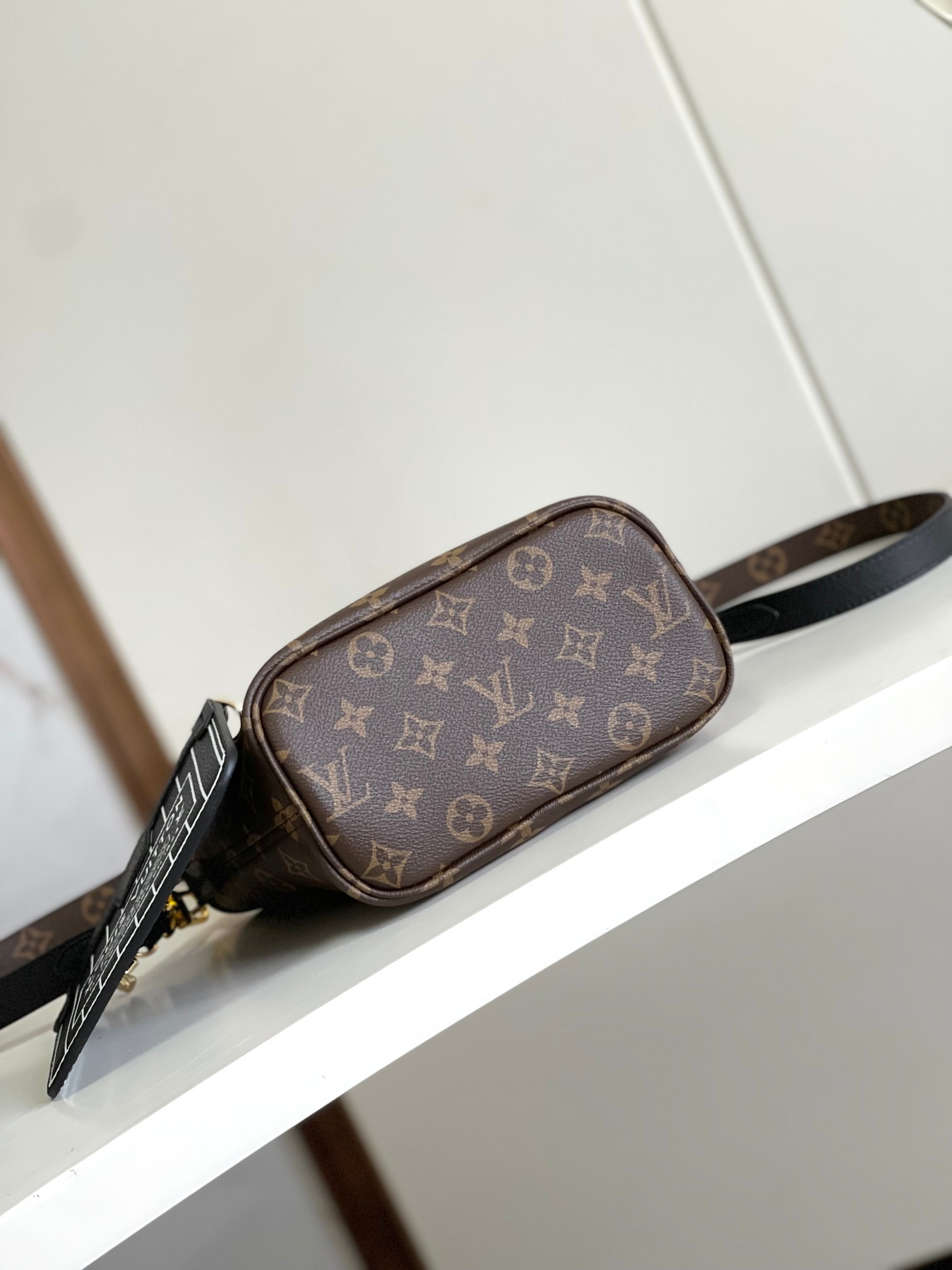 [LOUIS VUITTON-루이비통]  루이비통 네버풀 BB M12099