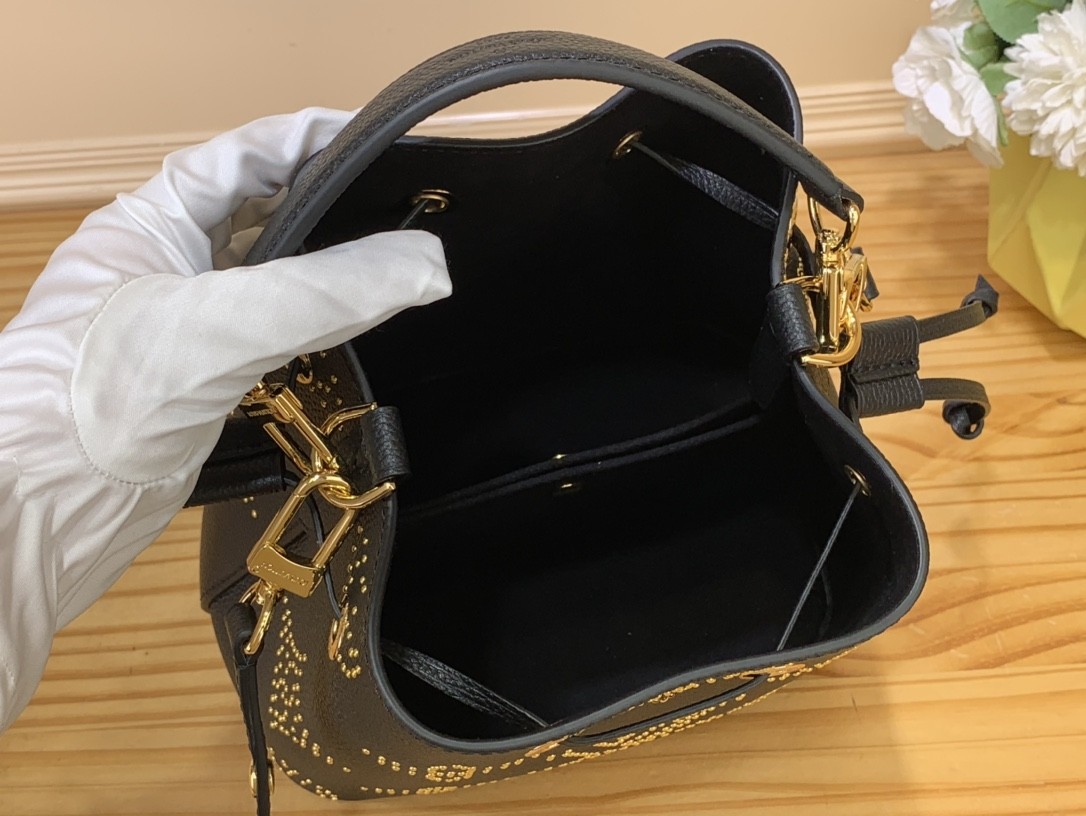 [LOUIS VUITTON-루이비통] 루이비통 네오노에 BB 버킷백