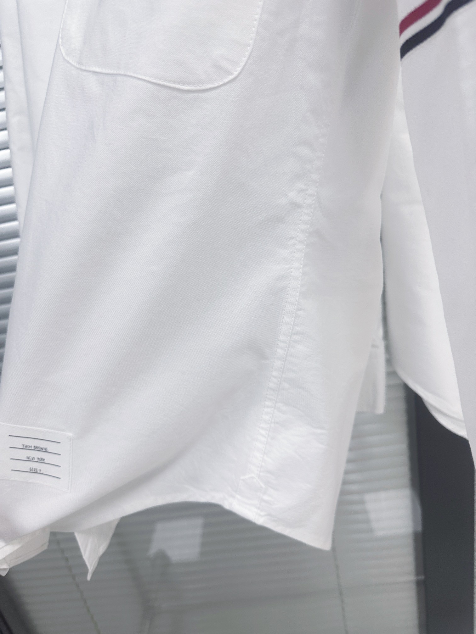 [TOM BROWNE -톰브라운 ] 톰브라운 4선 완장 남성 셔츠