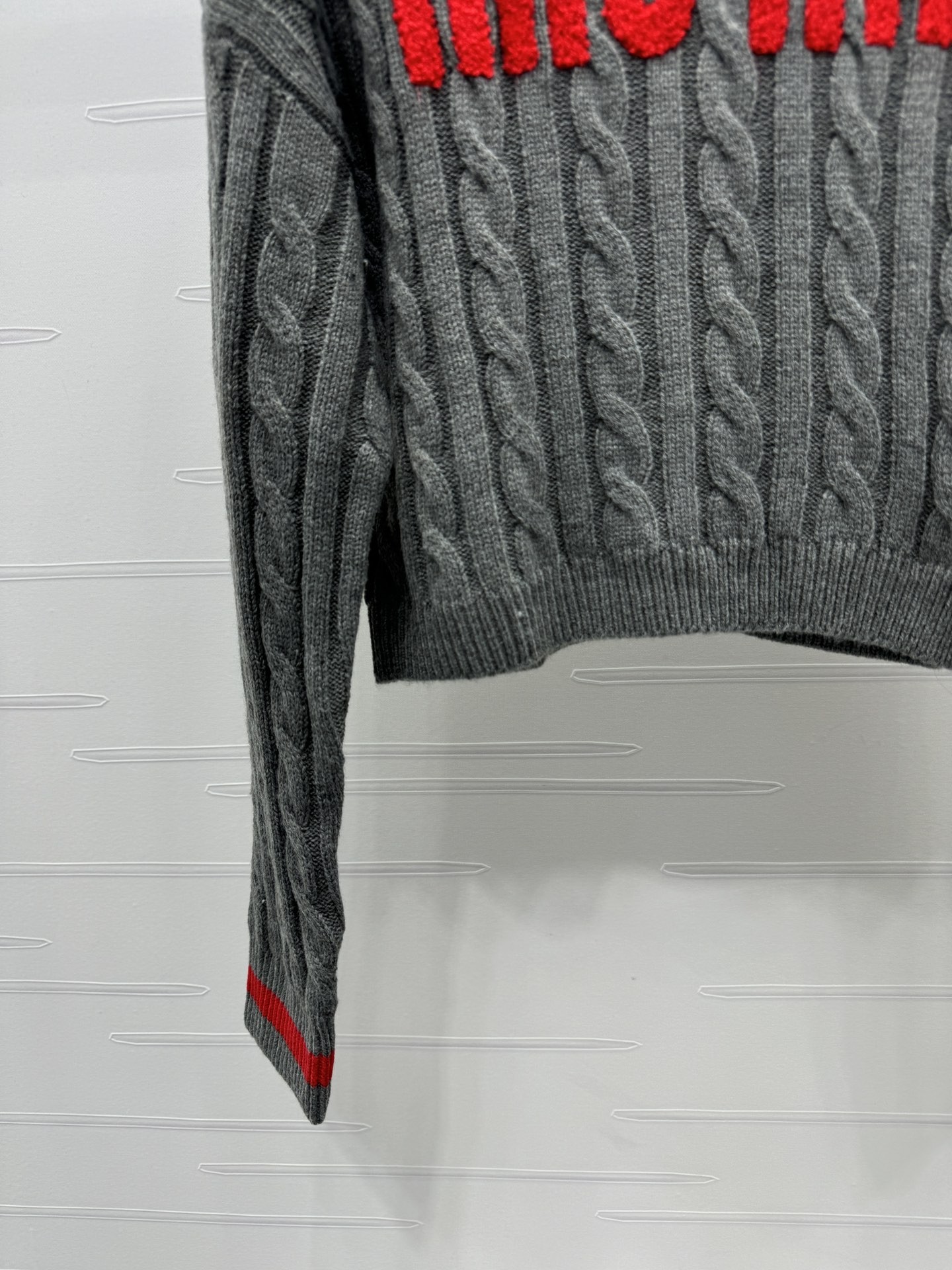 [MIU MIU-미우미우] 미우미우 케이블 크롭 니트