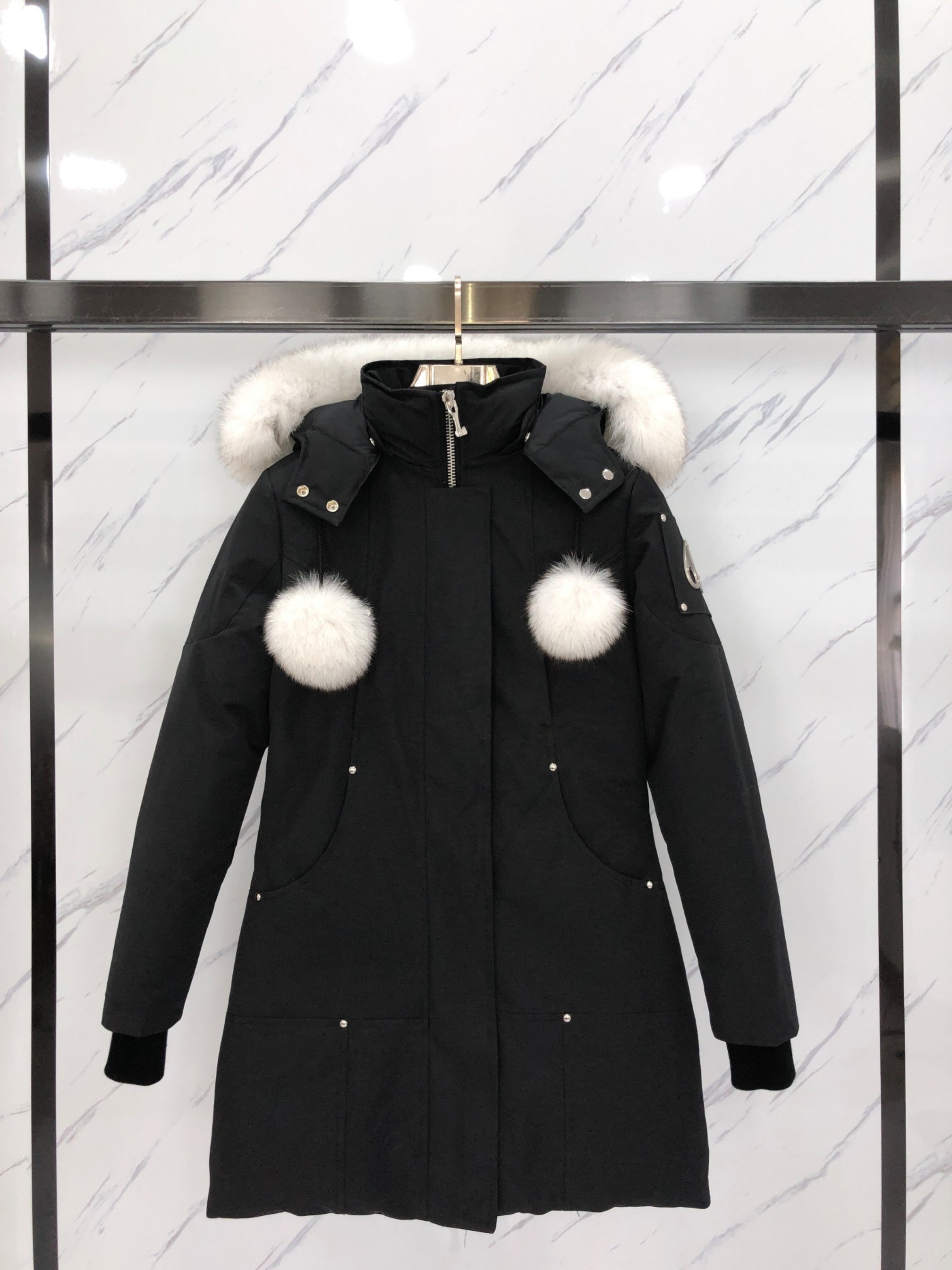 [Moose knuckles -무스너클 ]  무스너클 스틸링 여성 패딩 재킷 블랙