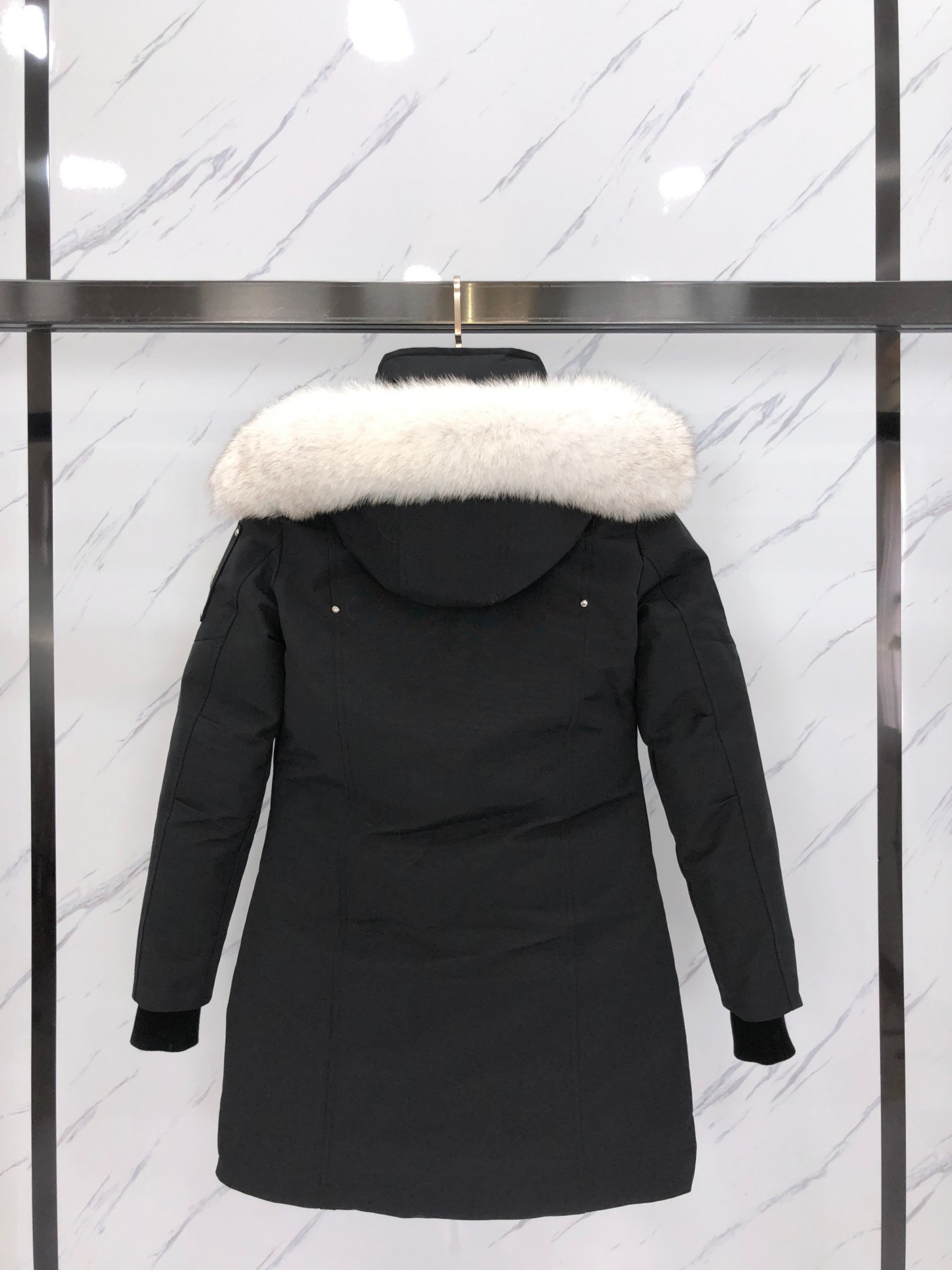 [Moose knuckles -무스너클 ]  무스너클 스틸링 여성 패딩 재킷 블랙