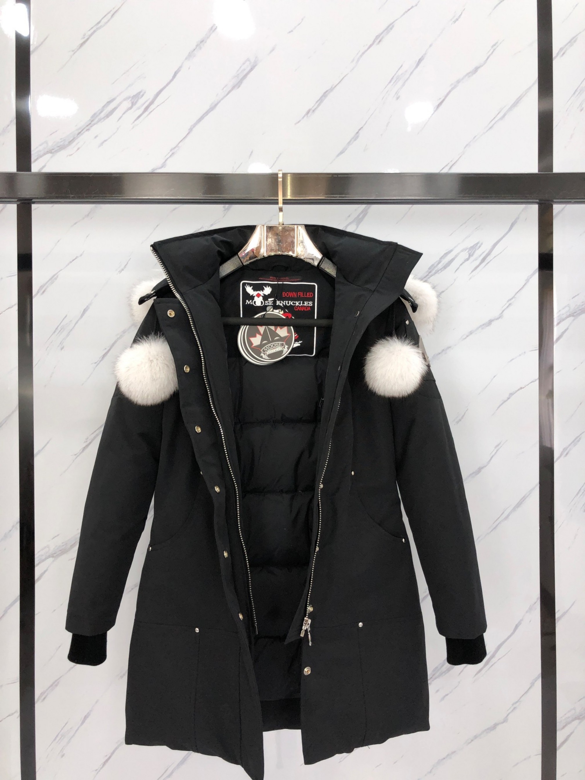 [Moose knuckles -무스너클 ]  무스너클 스틸링 여성 패딩 재킷 블랙