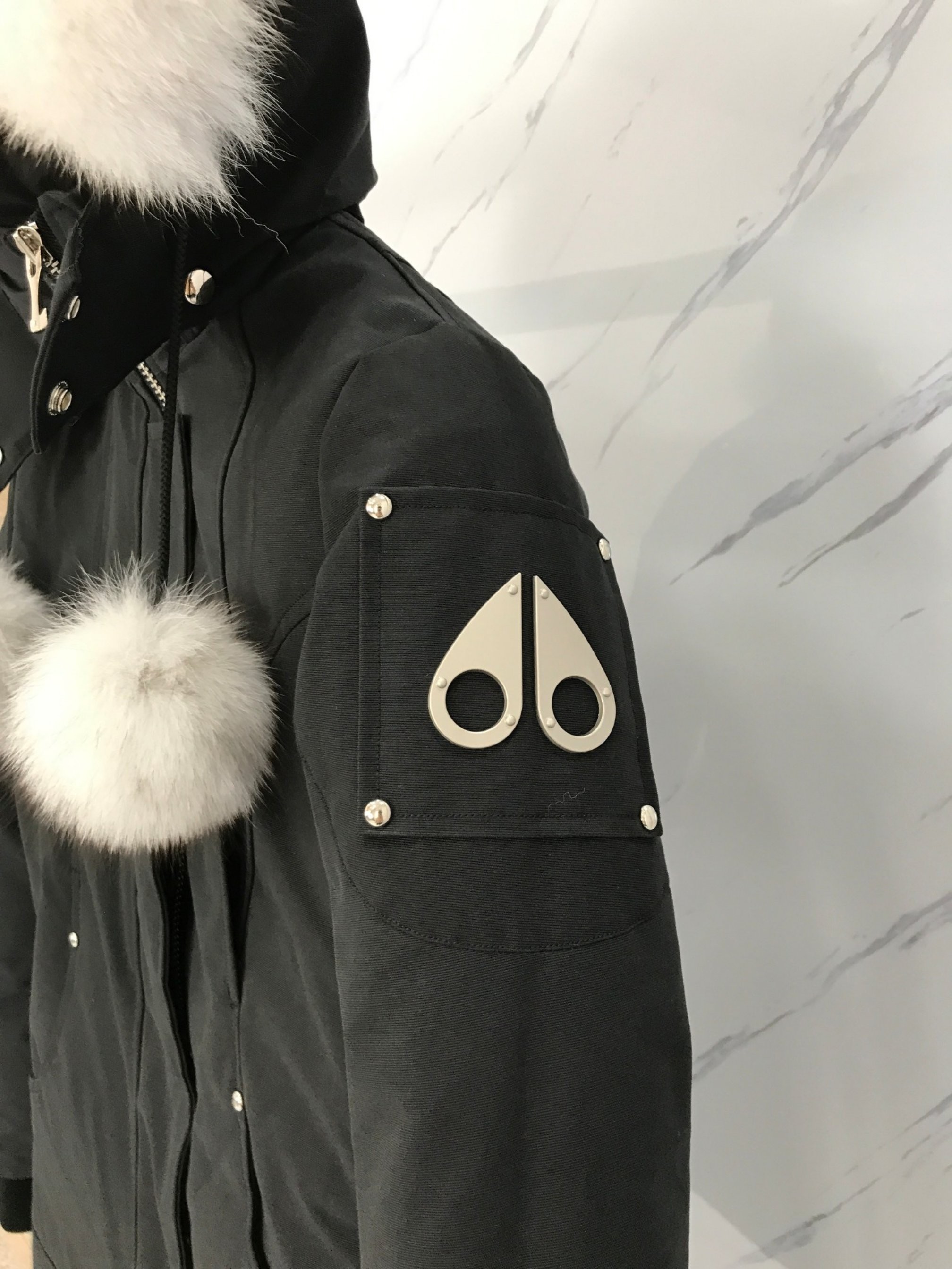 [Moose knuckles -무스너클 ]  무스너클 스틸링 여성 패딩 재킷 블랙