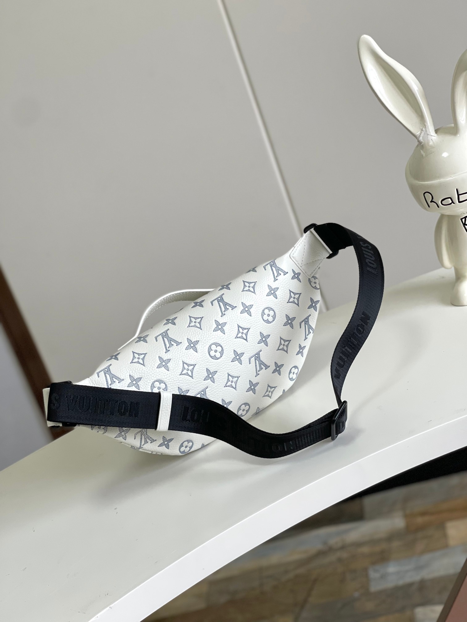 [LOUIS VUITTON-루이비통] 루이비통  범백 힙색  M25227