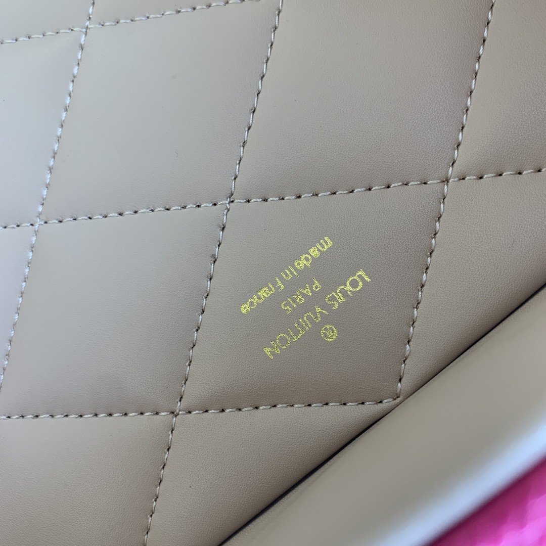 루이비통 LV VALISETTE TRESOR 직사각 탑핸들 숄더 백