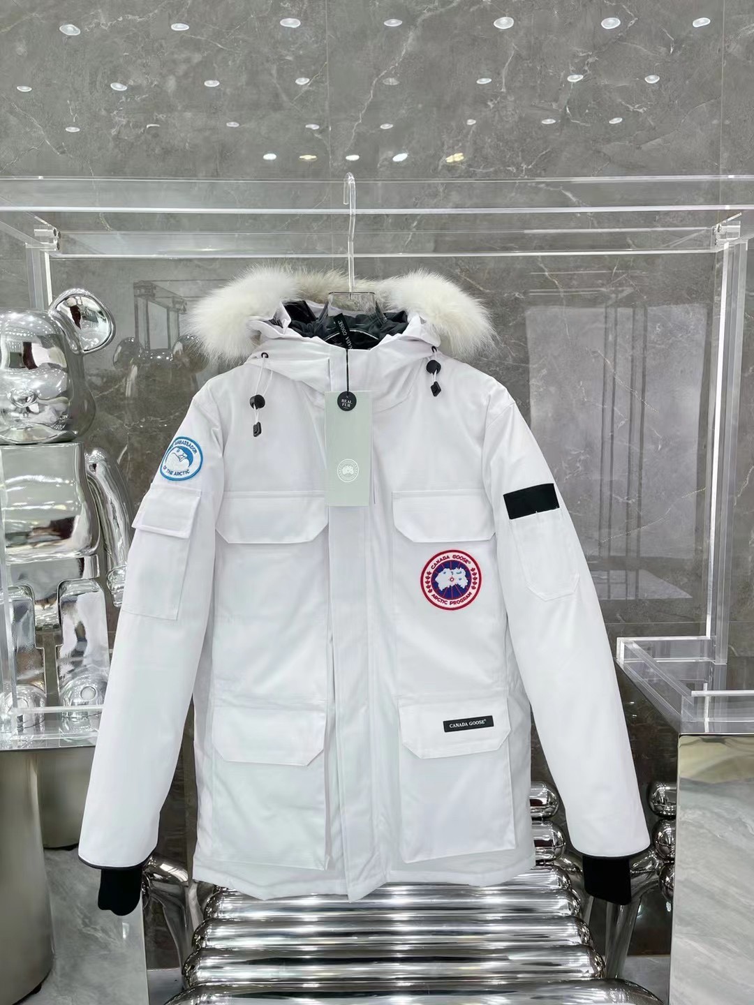 [Canada Goose-캐나다구스] 캐나다구스 익스페디션  파카 퓨전핏 패딩