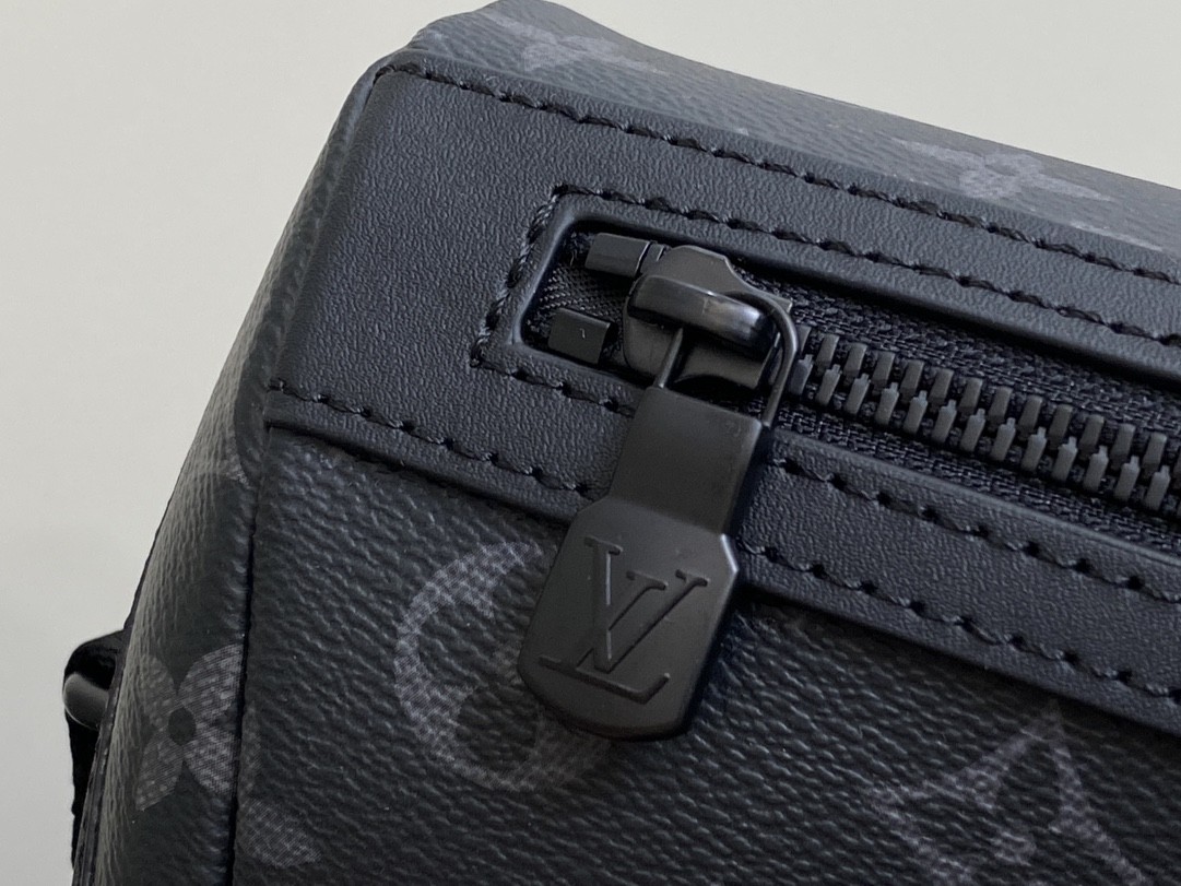 [LOUIS VUITTON-루이비통] 루이비통 메신저 보야주 M12517