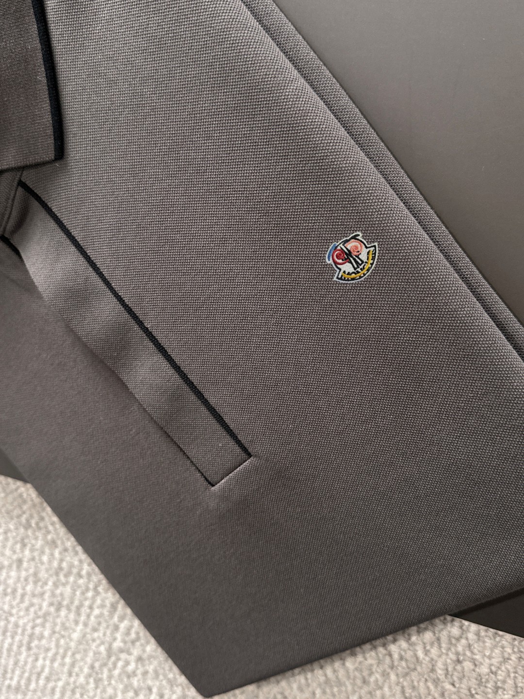 [MONCLER-몽클레어] 몽클레어 캐주얼 비즈니스 반팔 셔츠