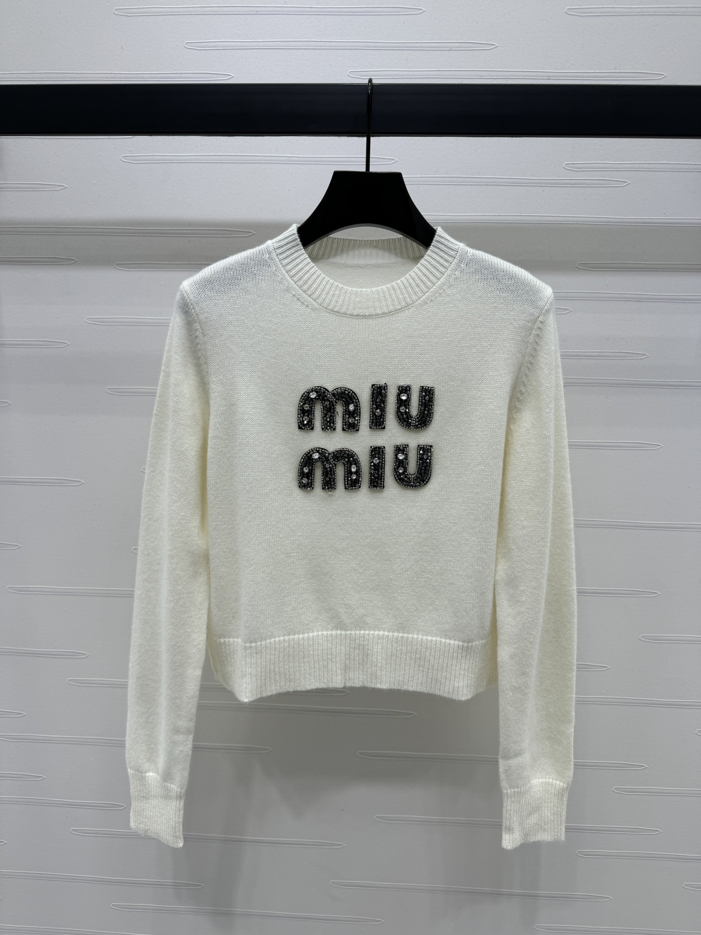 [MIU MIU-미우미우] 미우미우 크리스탈 장식 스웨터