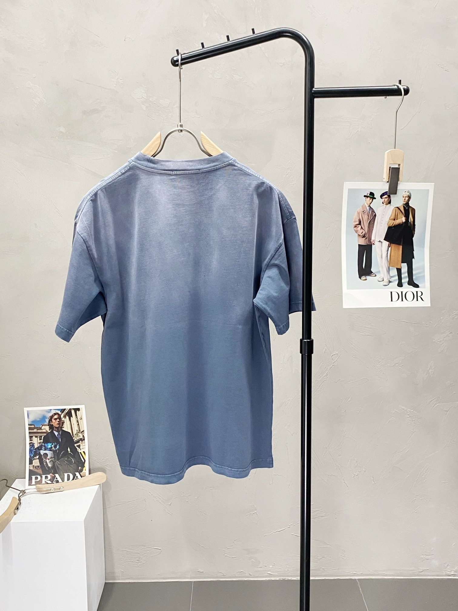 [STON ISLAND -스톤아일랜드] 스톤아일랜드 스톤 와펜라운드 반팔티