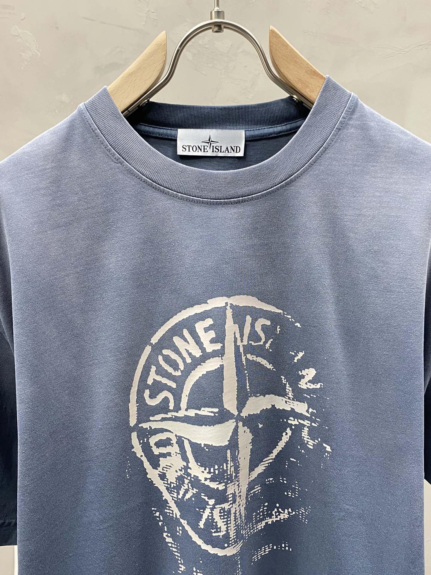 [STON ISLAND -스톤아일랜드] 스톤아일랜드 스톤 와펜라운드 반팔티