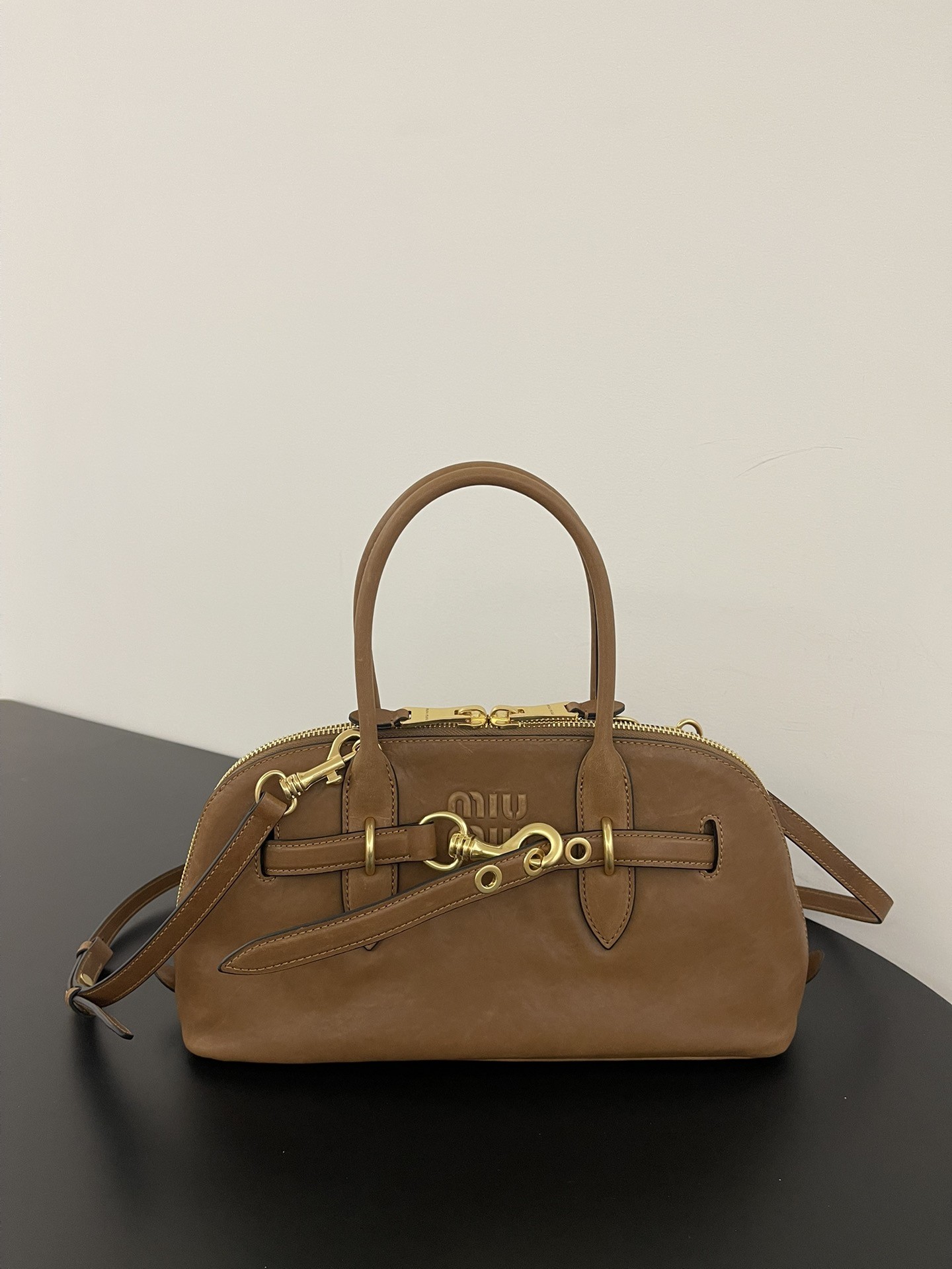 [MIU MIU-미우미우] 미우미우 24FW 여성 아방뛰르 토트숄더백