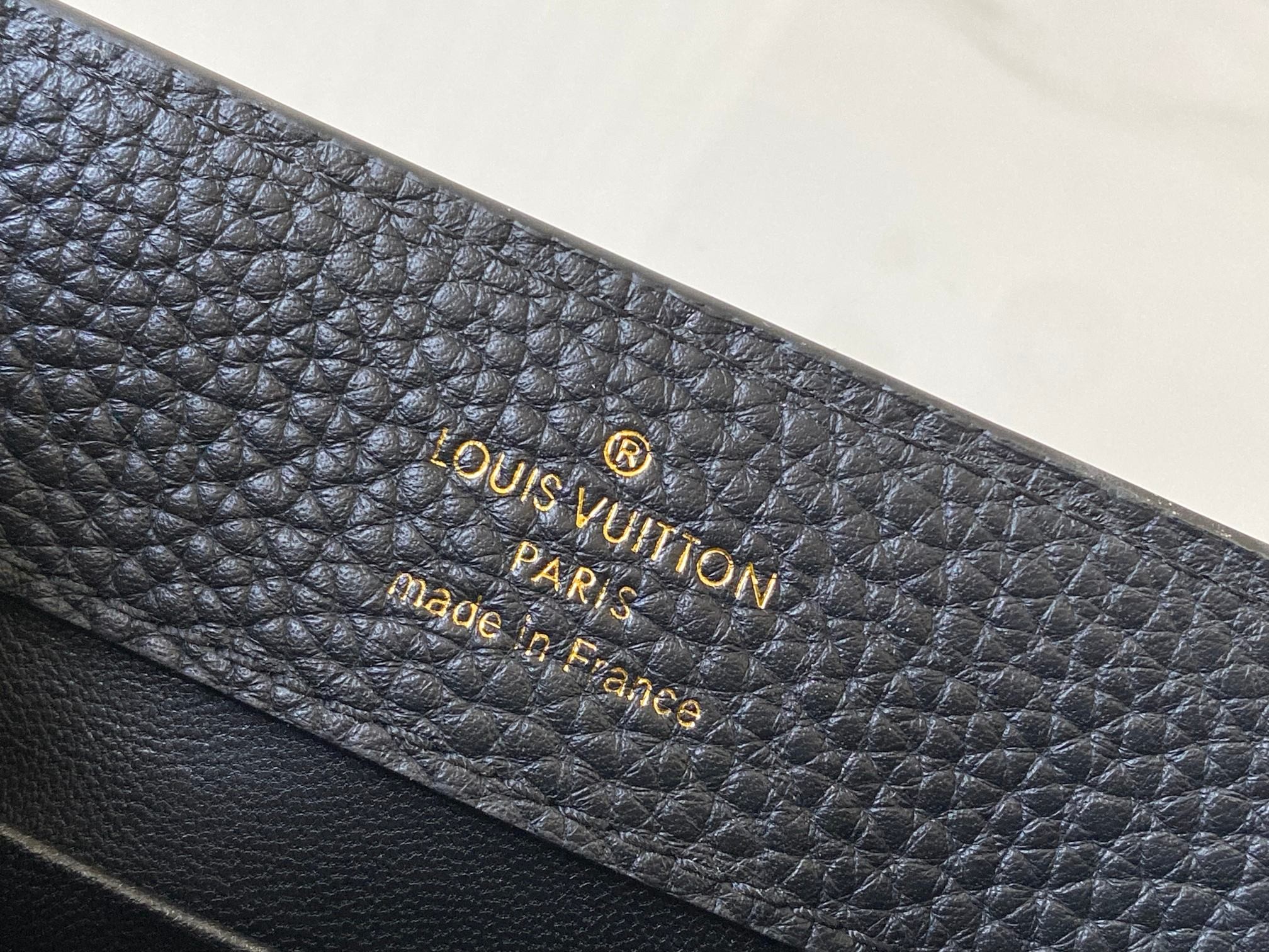 [LOUIS VUITTON-루이비통] 루이비통 카푸신 미니 M48865