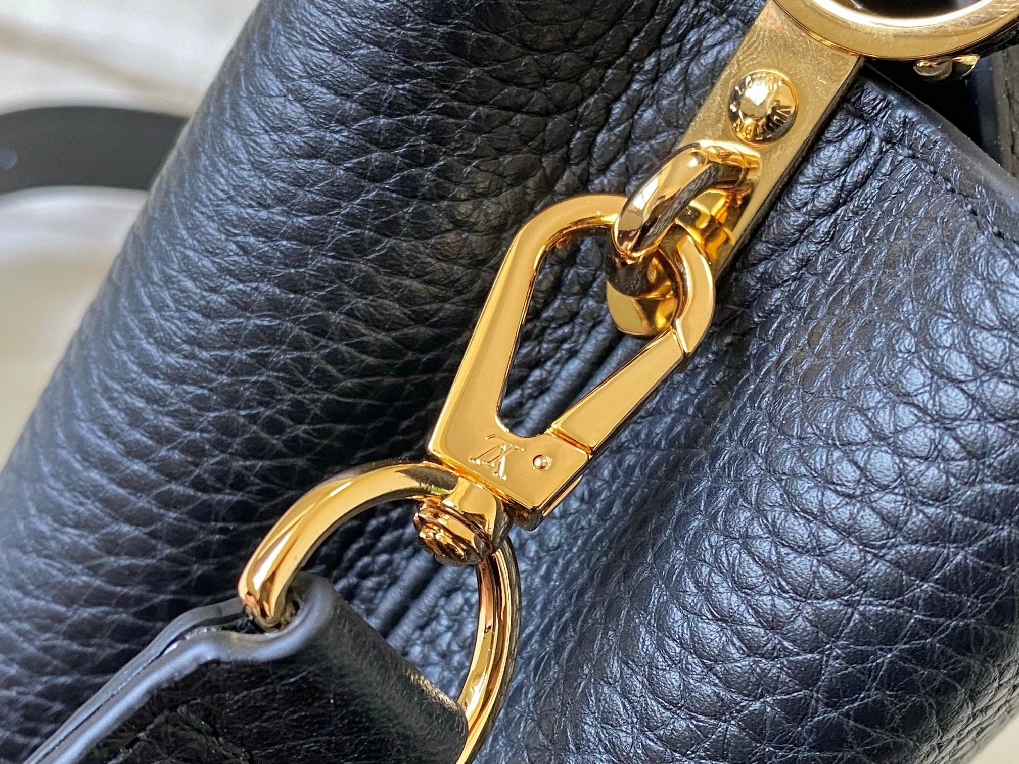 [LOUIS VUITTON-루이비통] 루이비통 카푸신 미니 M48865