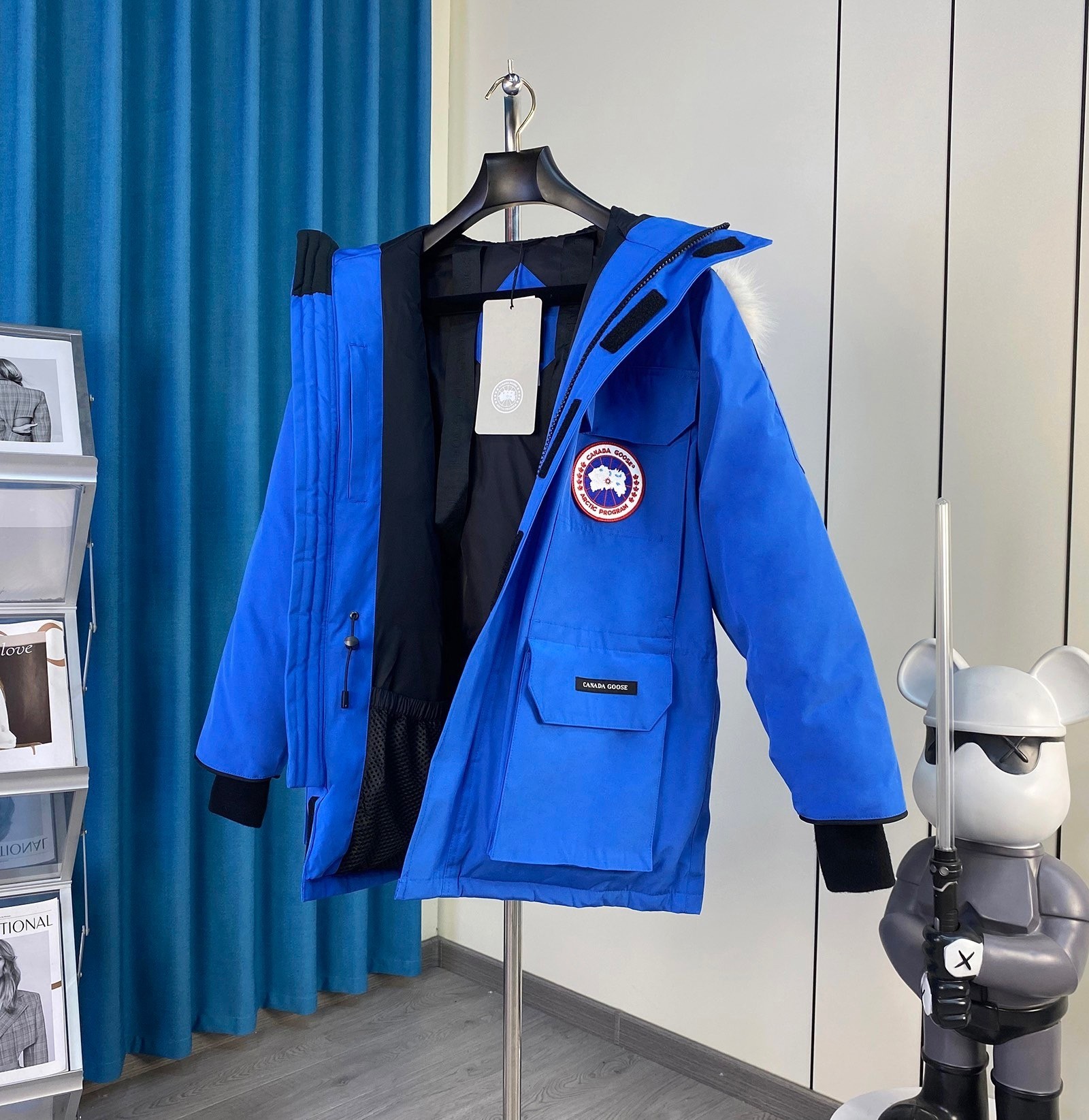 [Canada Goose-캐나다구스]  캐나다구스 익스페디션 패딩