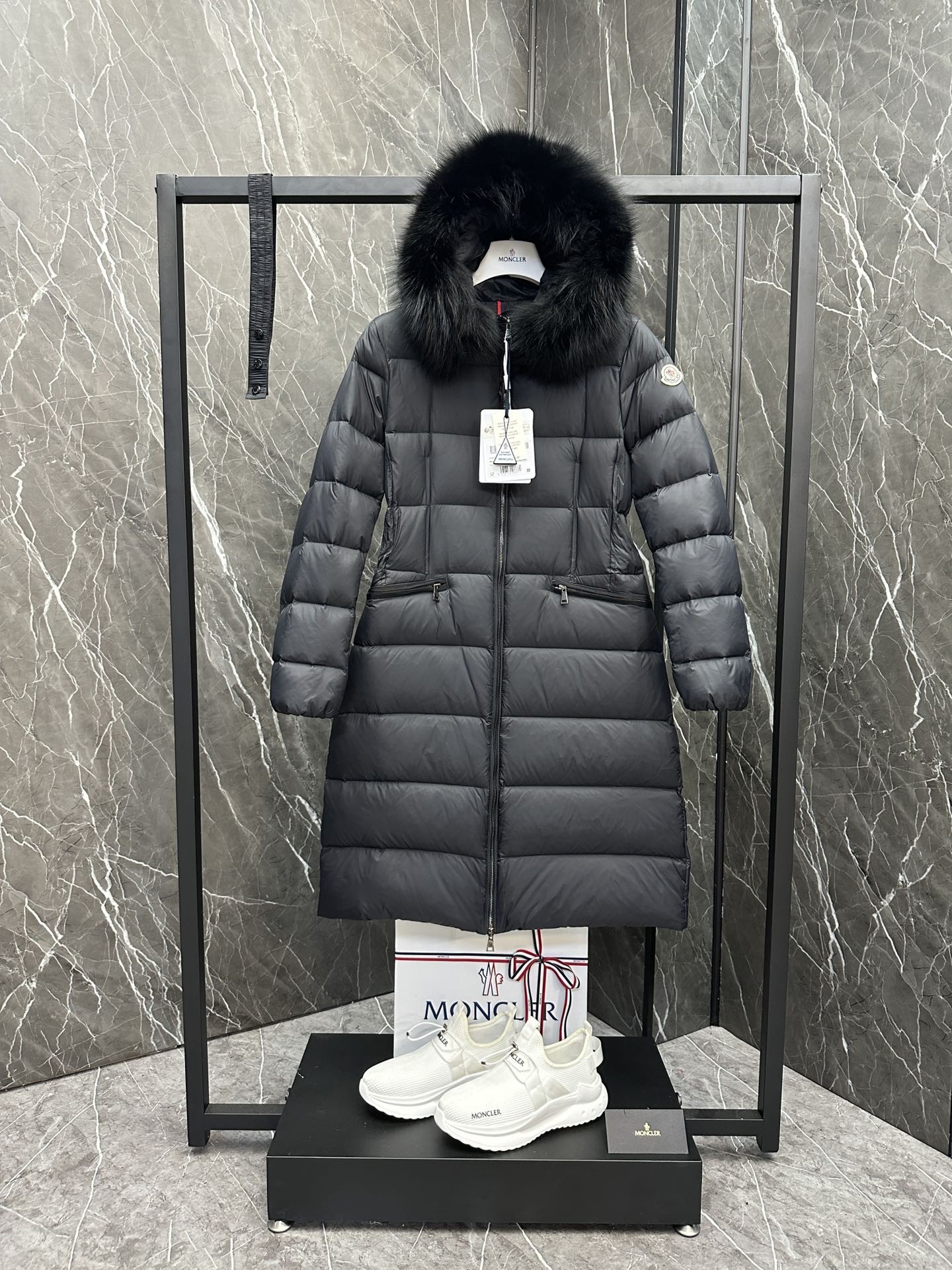 [MONCLER-몽클레어] 몽클레어 보에딕 여성 롱 패딩