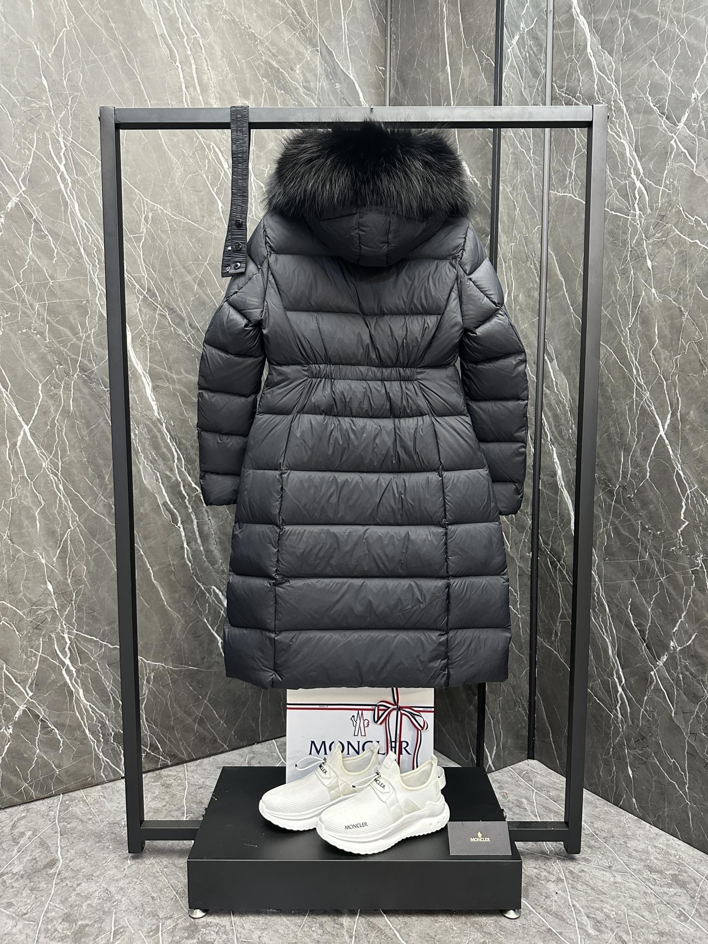 [MONCLER-몽클레어] 몽클레어 보에딕 여성 롱 패딩