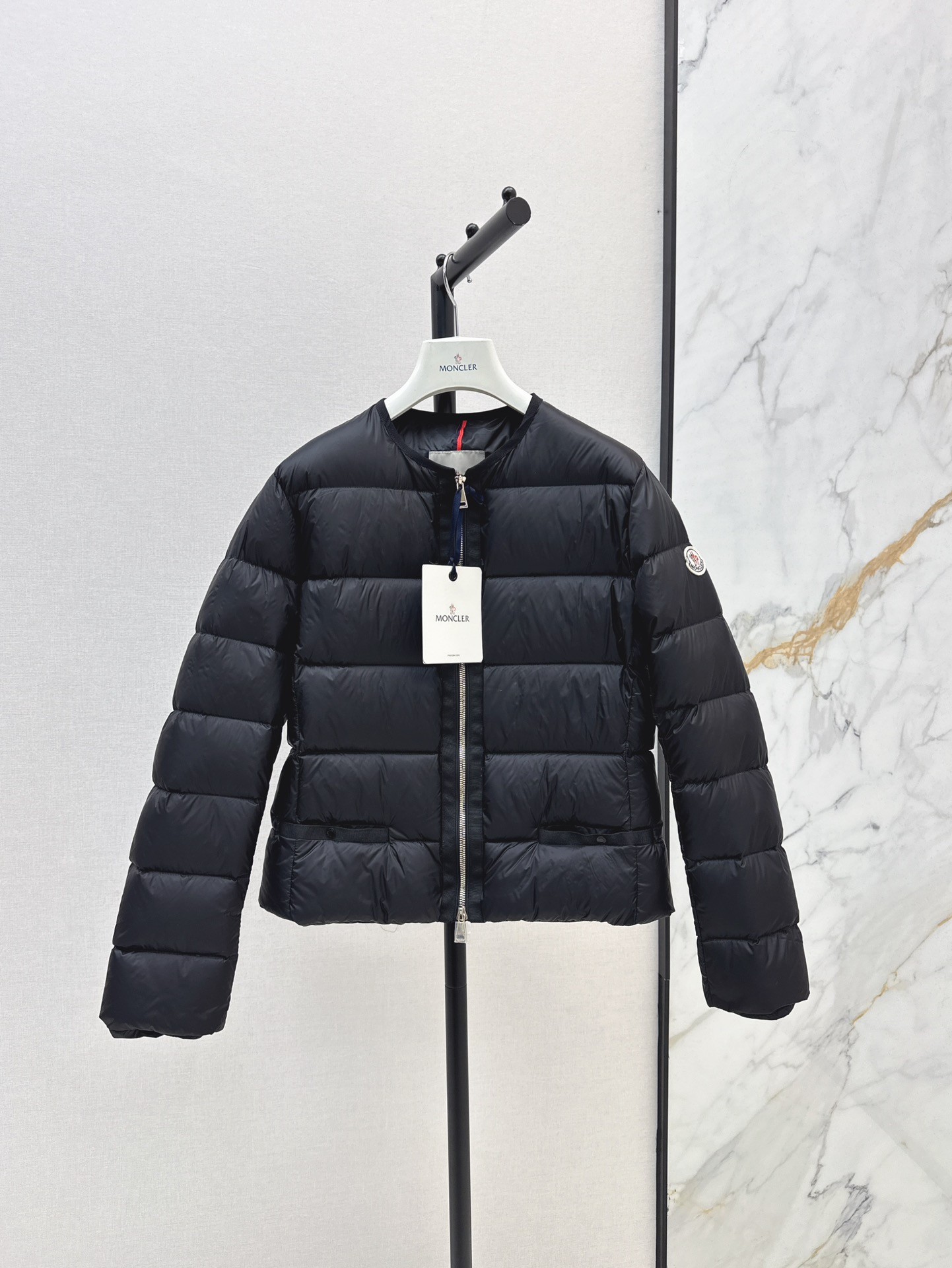 [MONCLER-몽클레어] 몽클레어 로린 경량 패딩