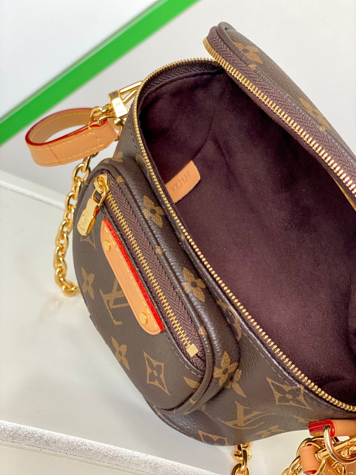 [LOUIS VUITTON-루이비통] 루이비통 미니 범백 M8233