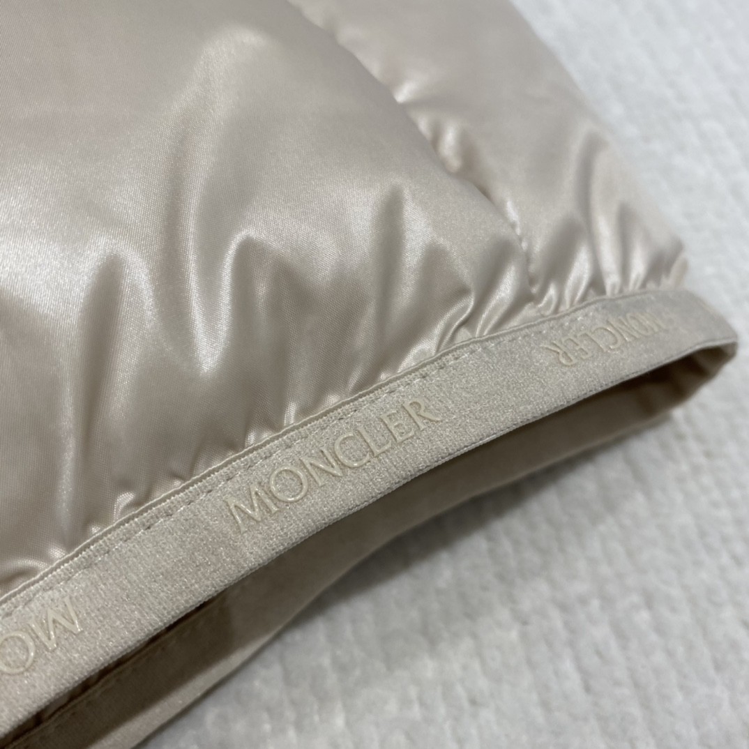 [MONCLER-몽클레어] 몽클레어 아바디아  패딩