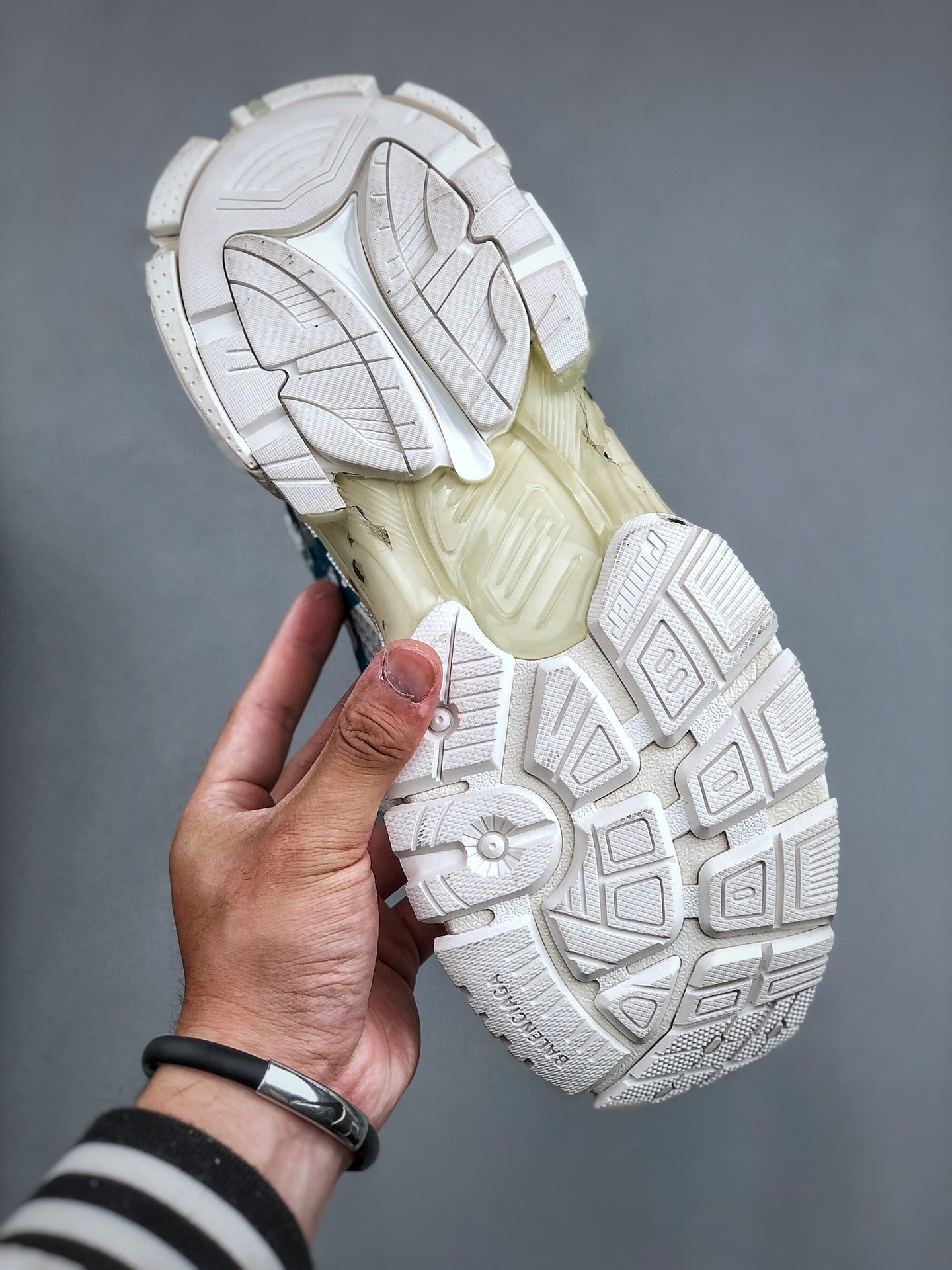 [BALENCIAGA-발렌시아가] 발렌시아가 런닝 스니커즈