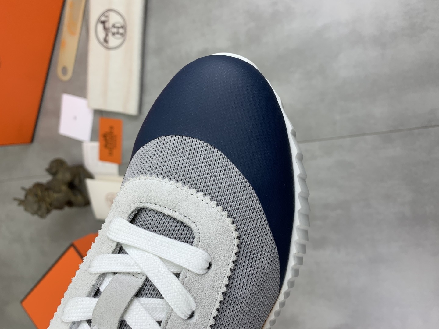 [HERMES-에르메스]  에르메스 바운싱 스니커즈 남여공용