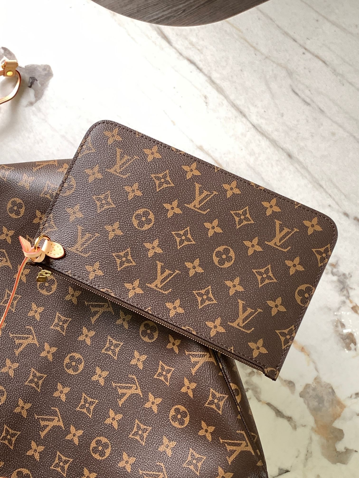 [LOUIS VUITTON-루이비통] 루이비통 네버풀 쇼퍼백 M40995