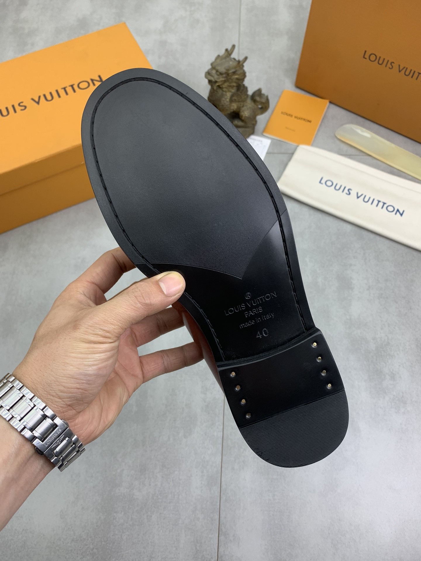 [LOUIS VUITTON-루이비통] 루이비통 남성 가죽 구두