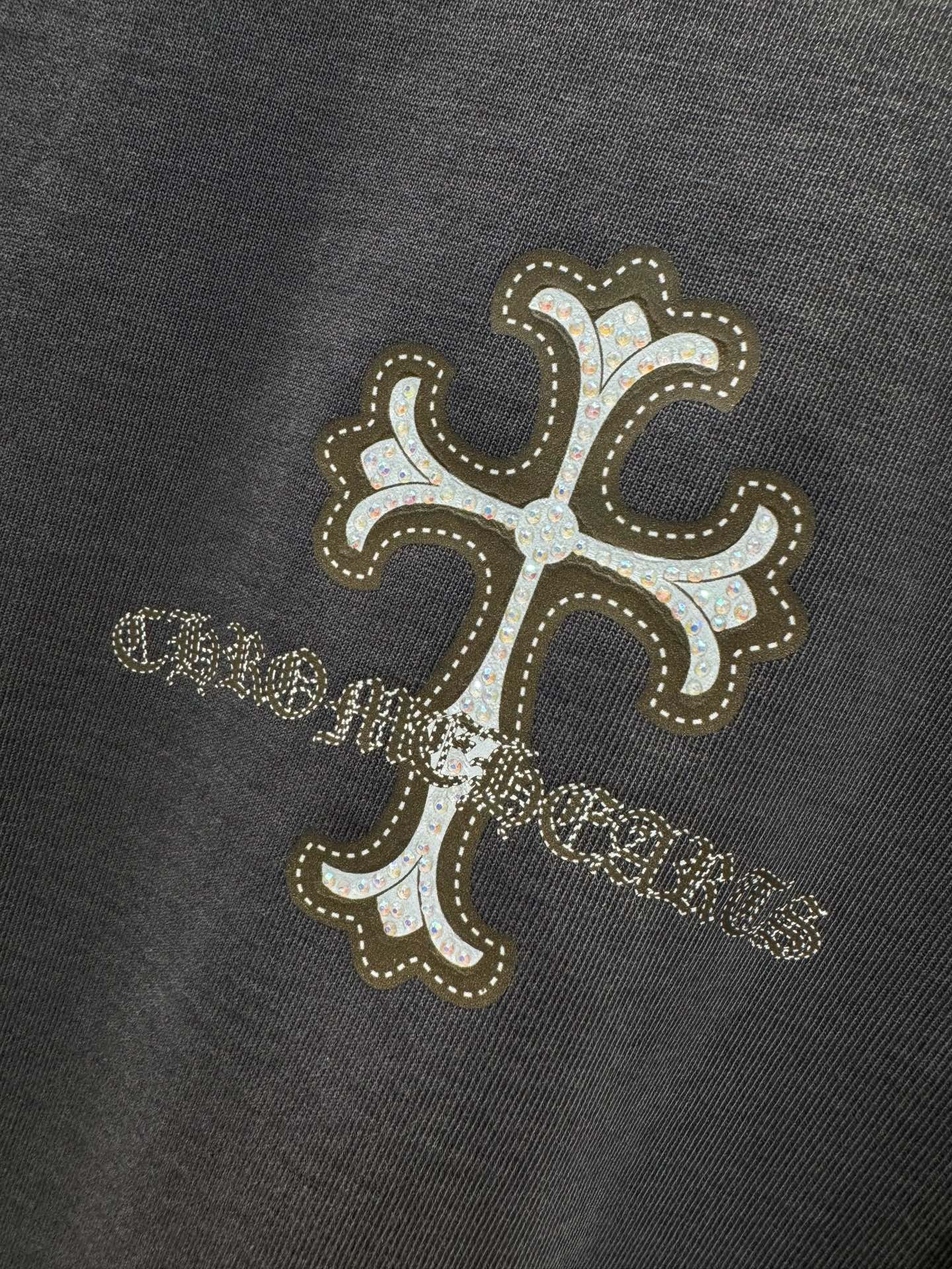 [CHROM HEARTS -크롬하츠] 크롬하츠 남녀공용 여름용 로고  반팔 티셔츠