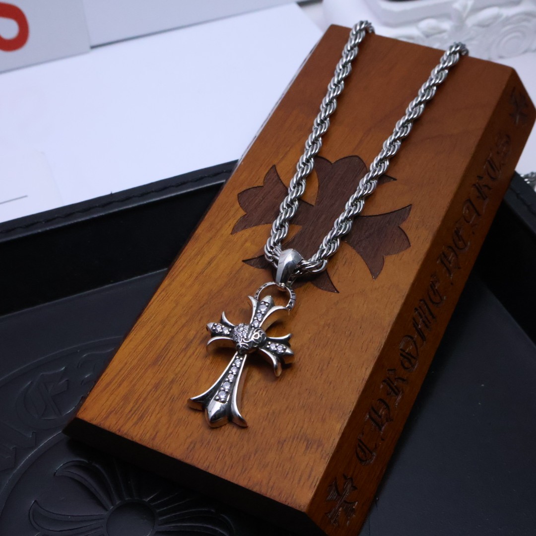 [CHROM HEARTS -크롬하츠] 크롬하츠 십자가 목걸이