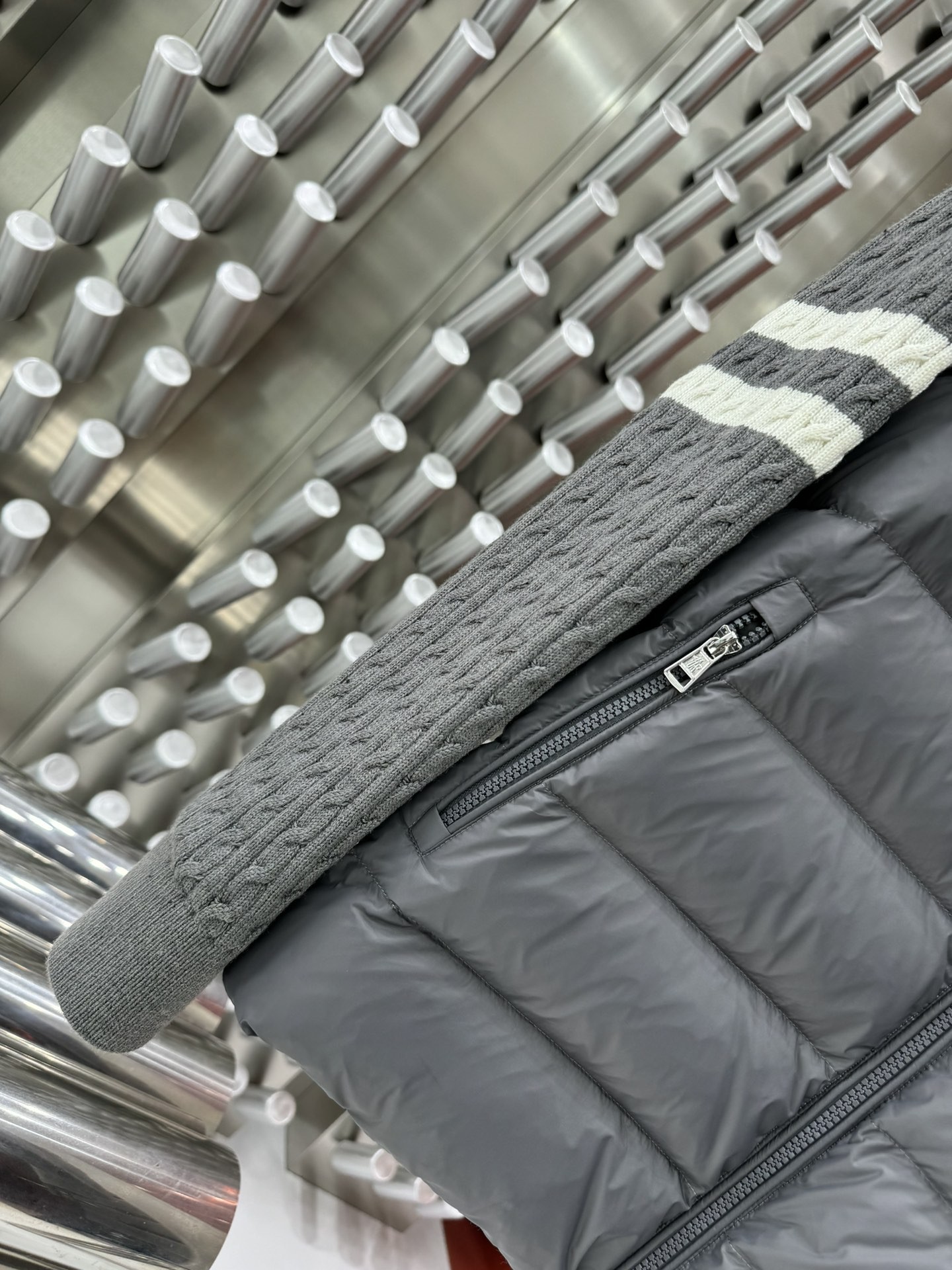 [MONCLER-몽클레어] 몽클레어 니트 패딩