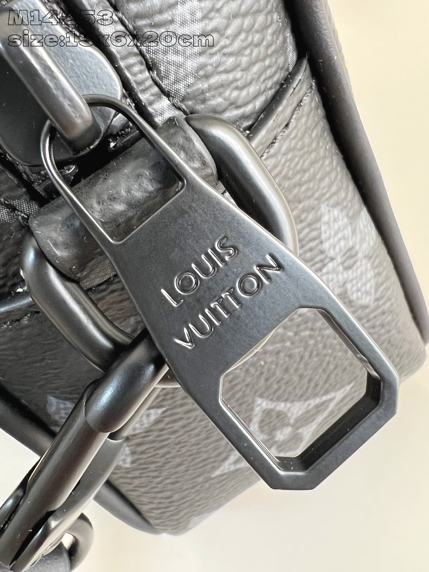 [LOUIS VUITTON-루이비통] 루이비통 트레카데로 웨어러블 윌릿 크로스백 M14253