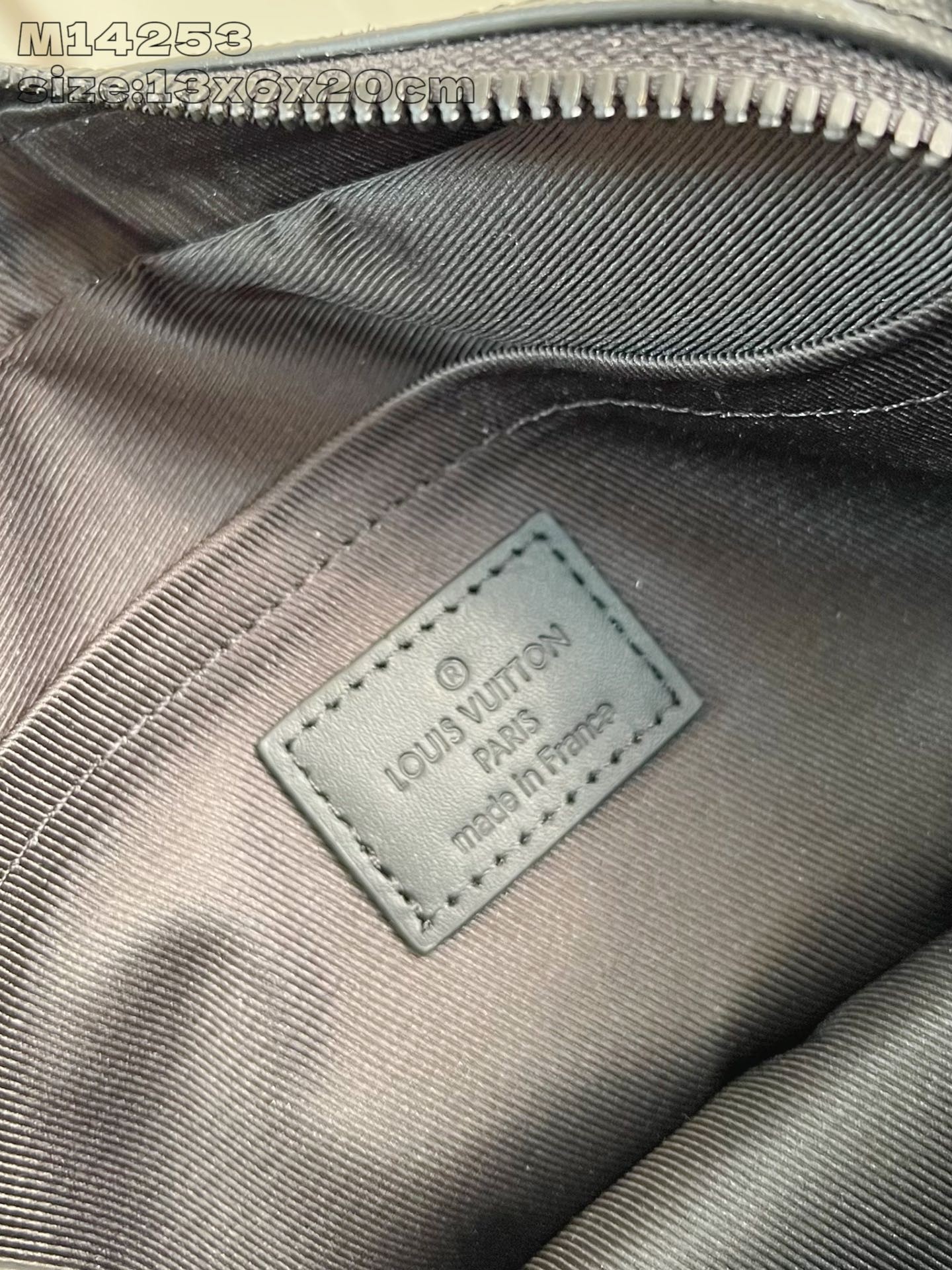 [LOUIS VUITTON-루이비통] 루이비통 트레카데로 웨어러블 윌릿 크로스백 M14253