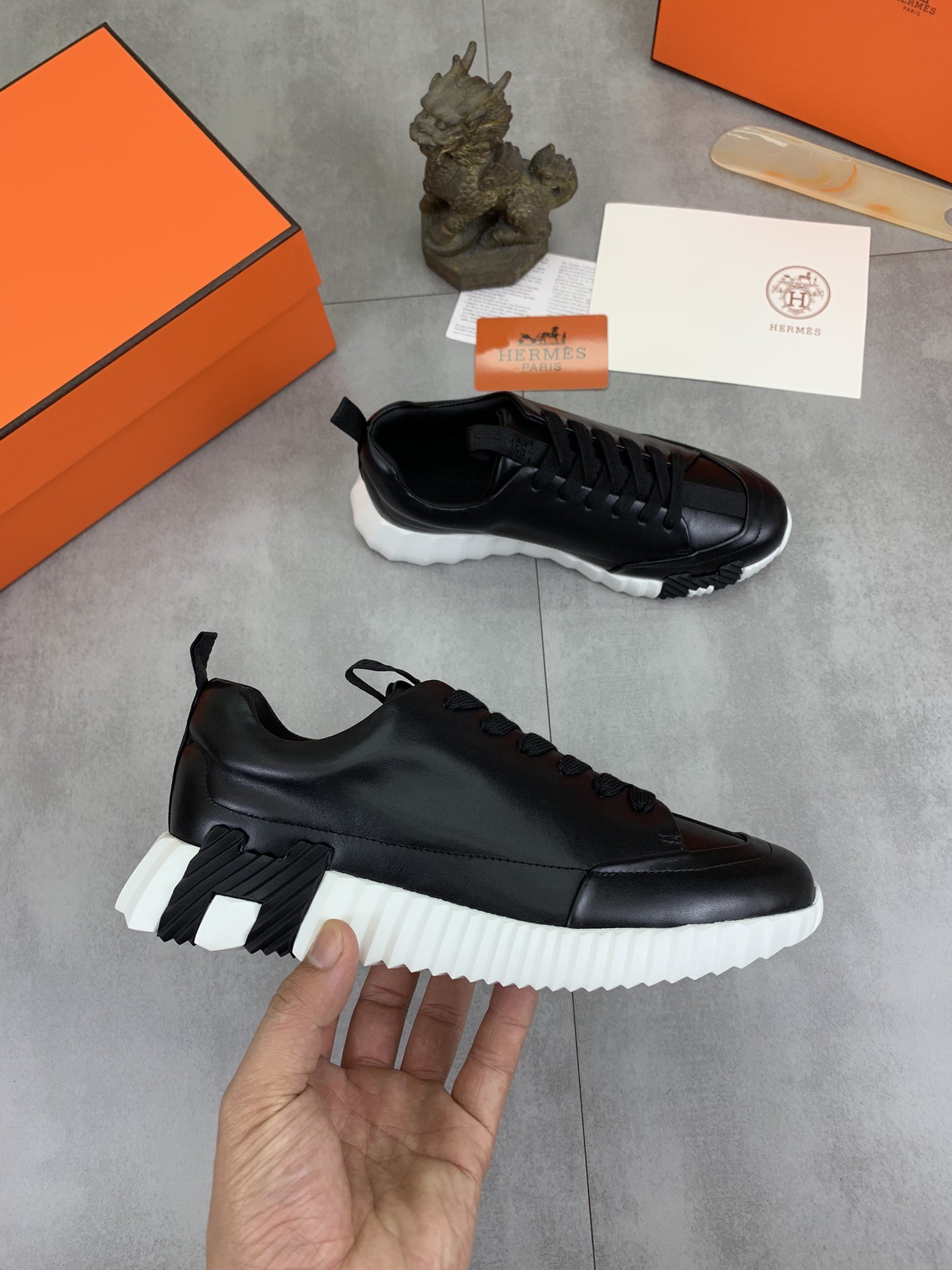 [HERMES-에르메스] 에르메스 바운싱 스니커즈