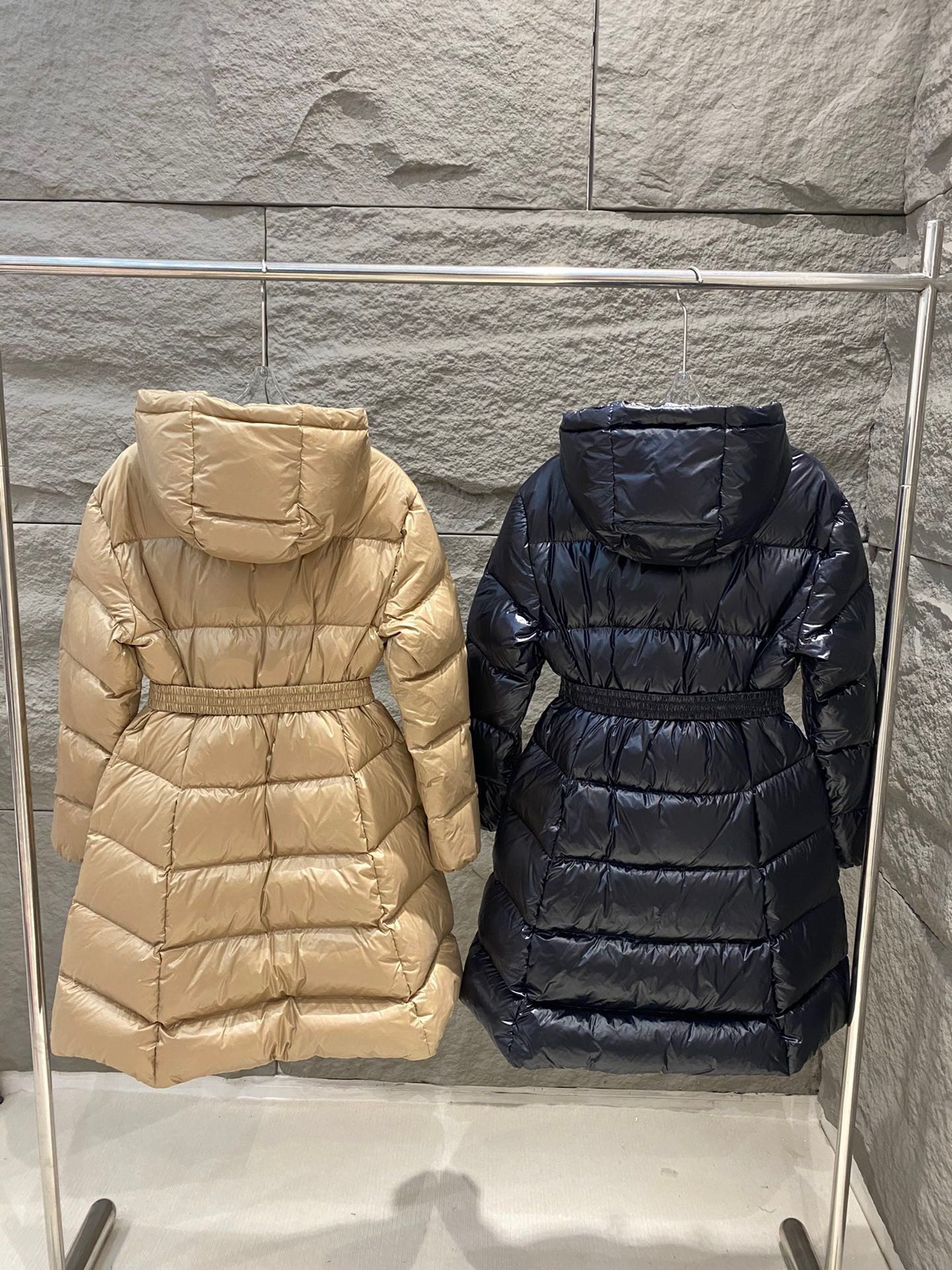 [MONCLER-몽클레어] 몽클레어 벨뷰 롱 다운 패딩